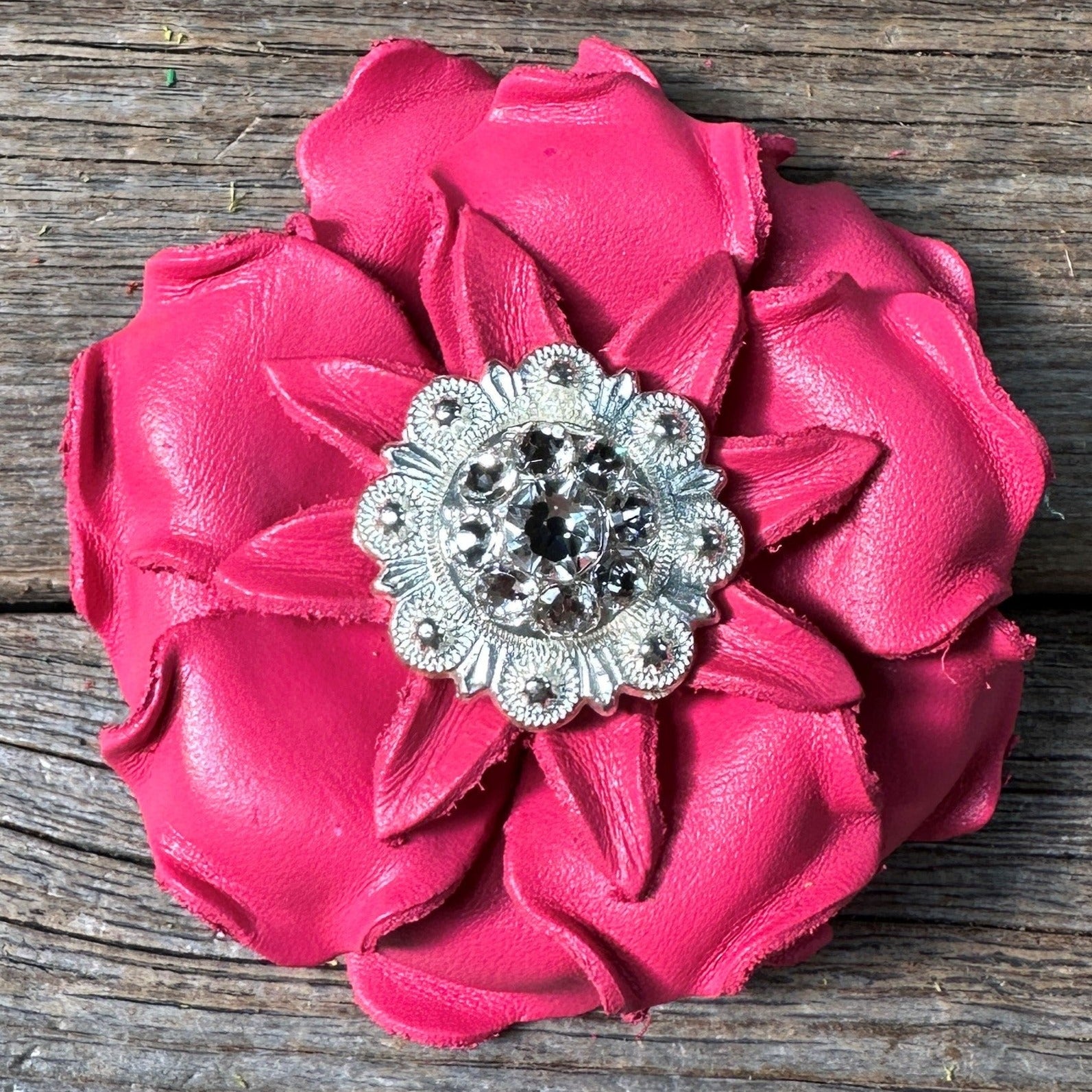 Neon Pink Gardenia Flower With Bright Silver Clear 1" Concho