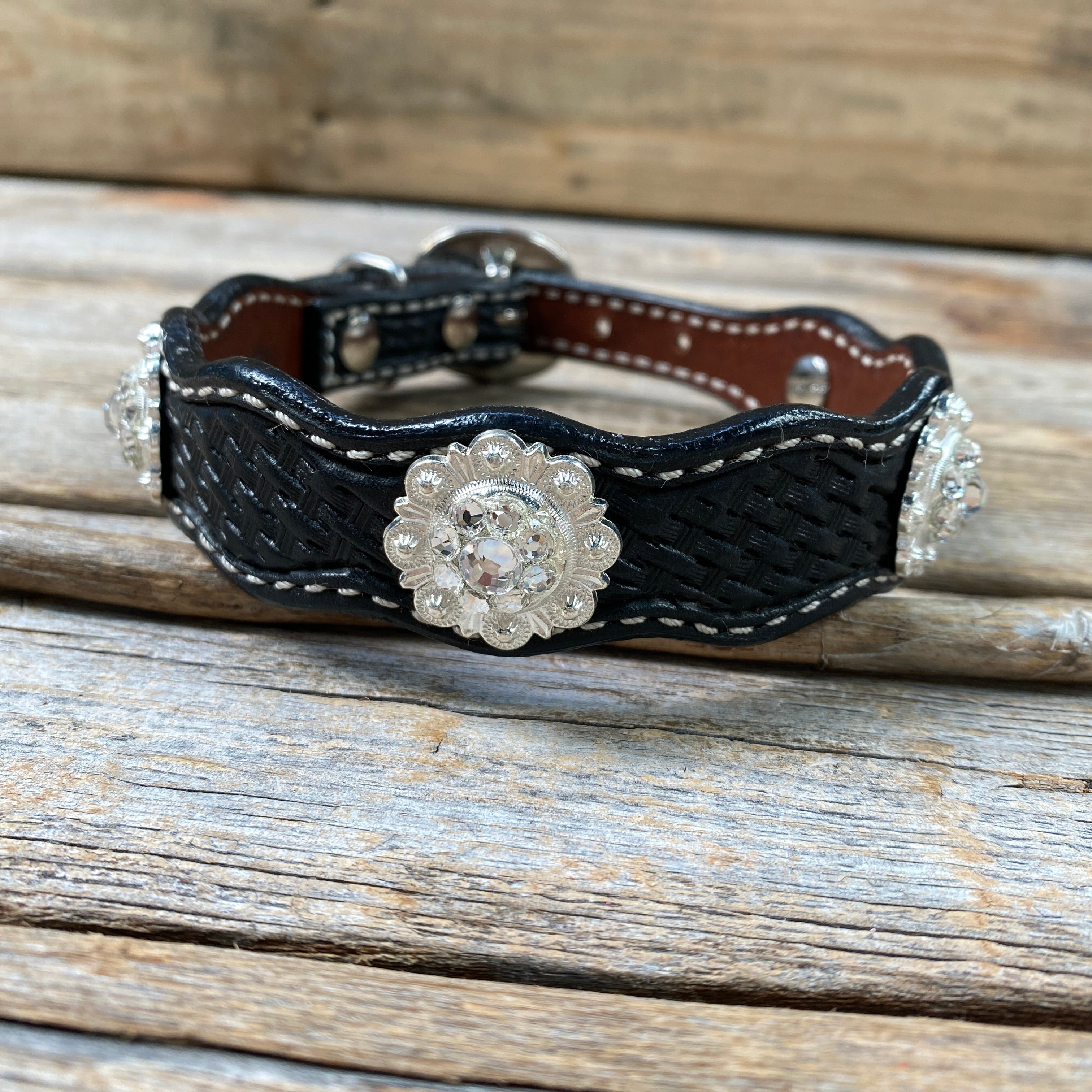 Leather Dog Collar With Bright Silver Clear Conchos 10