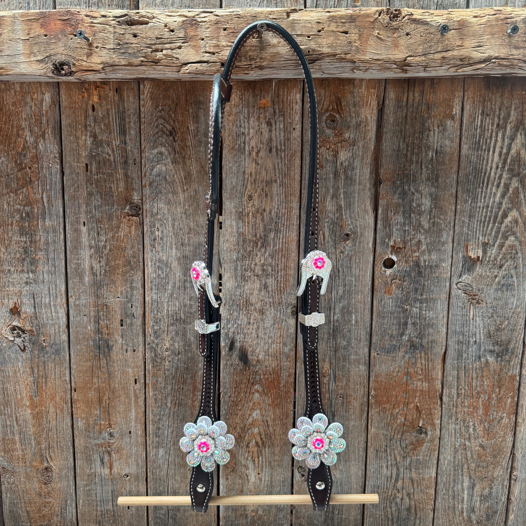 Dark Oil Basketweave Hot Pink Flower Browband | One Ear Tack Set #BBBC531