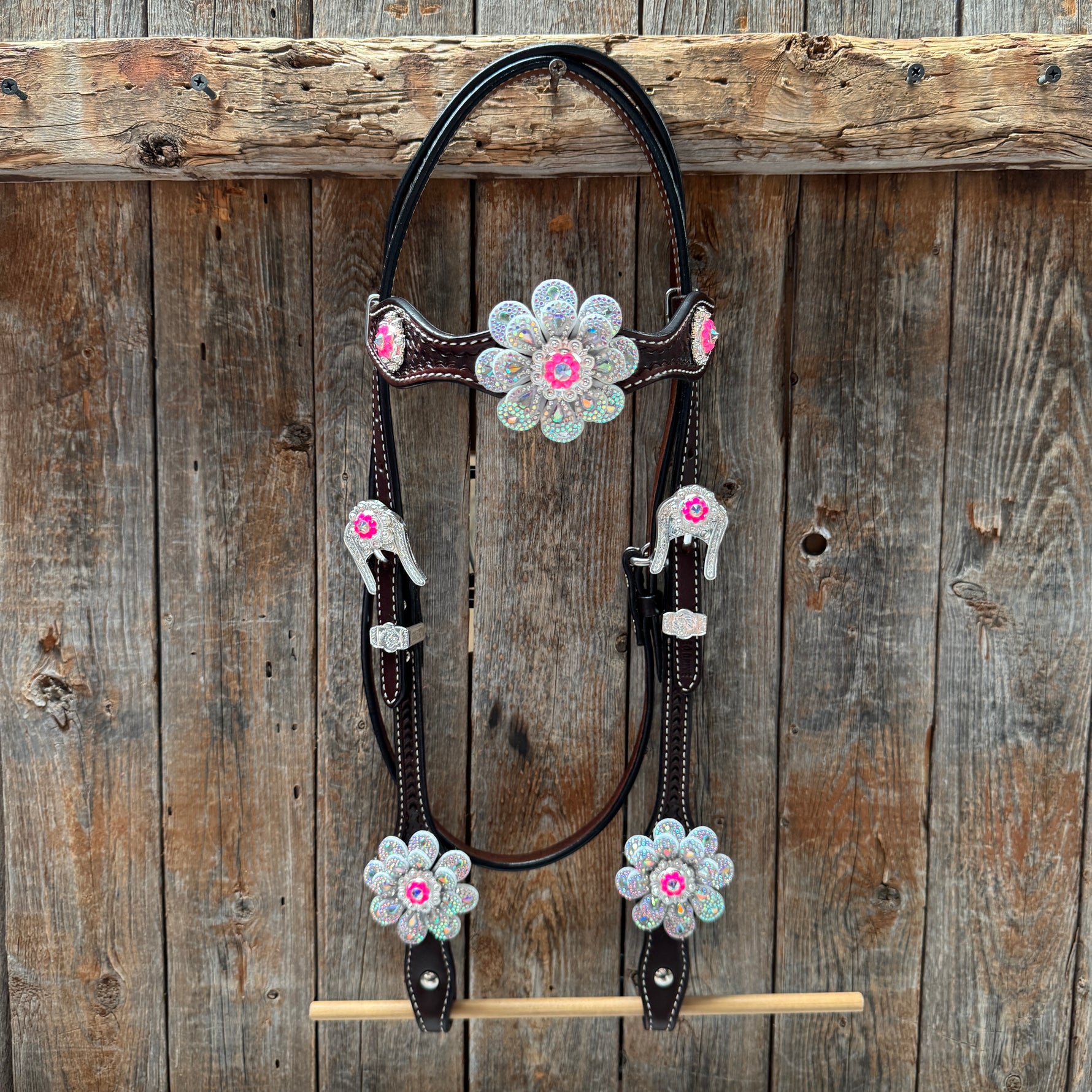 Dark Oil Basketweave Hot Pink Flower Browband | One Ear Tack Set #BBBC531