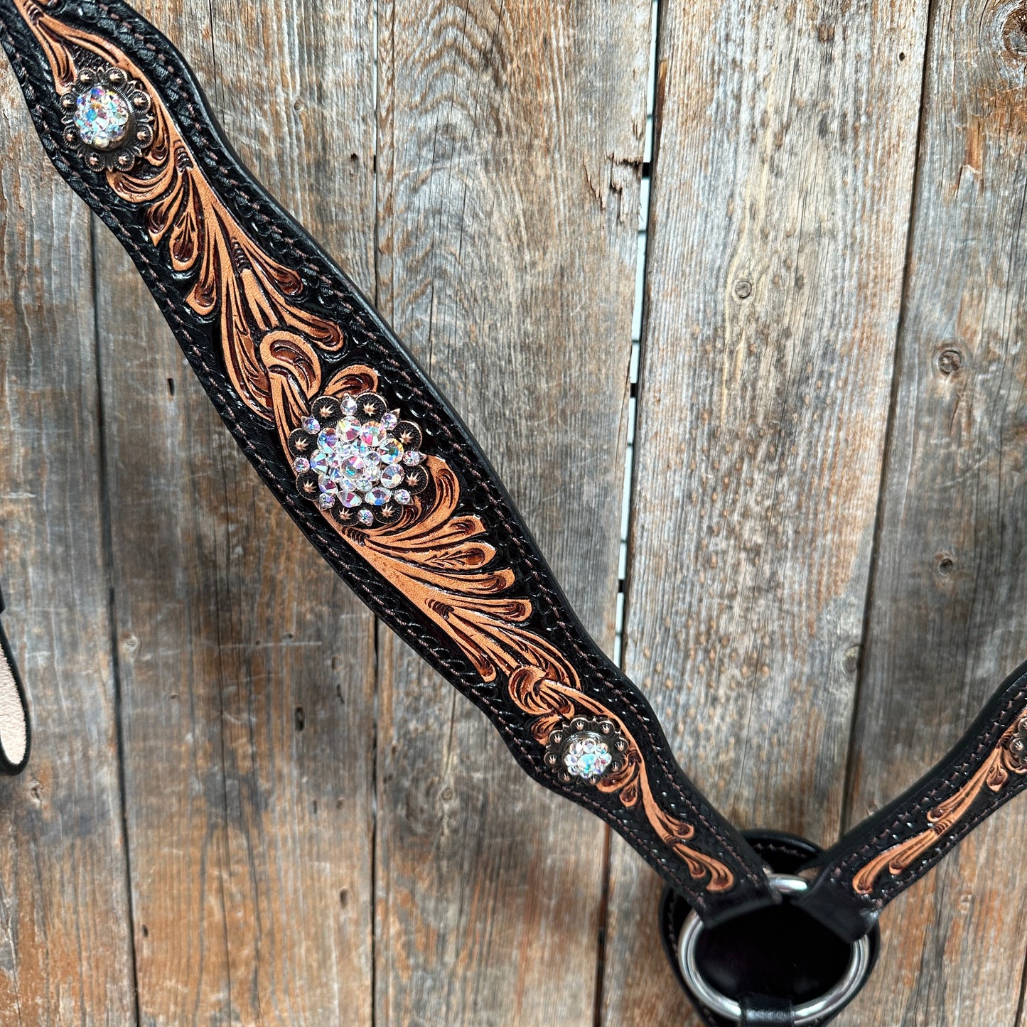 Two Tone Floral AB  One Ear / Browband Breastcollar Tack Set #OEBC577