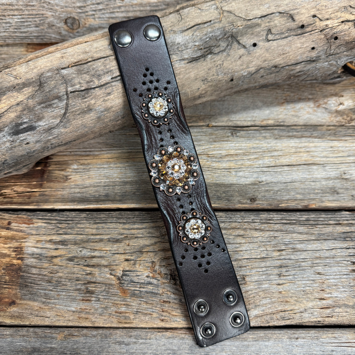 Champagne and Clear Leather Bracelet LB113