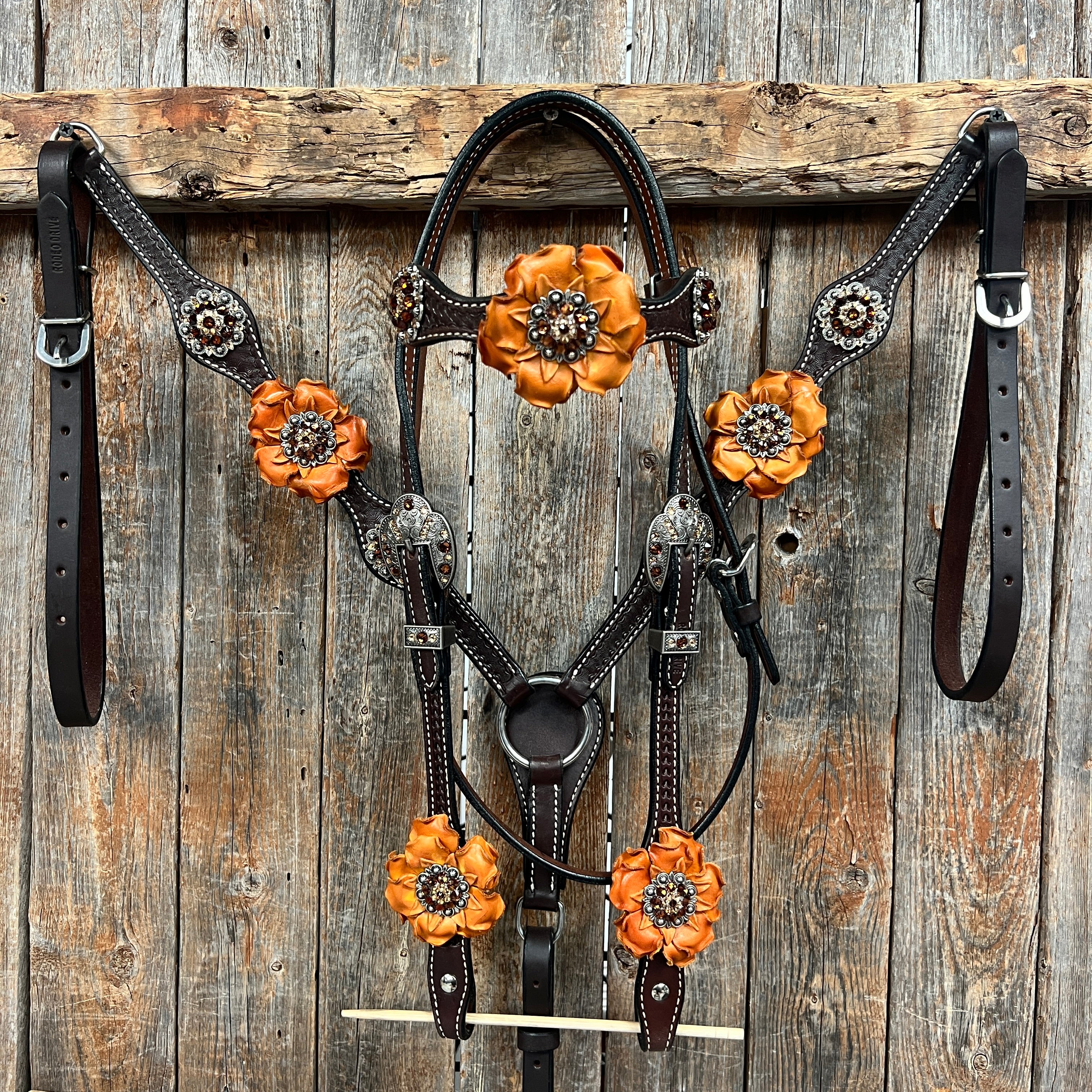 Dark Oil Basketweave Champagne - Topaz Browband/One Ear Tack Set  #BBBC602