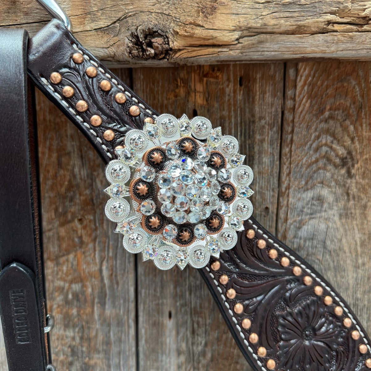 Dark Oil Floral Copper Dot Mixed Metal Tack Set | OEBC540