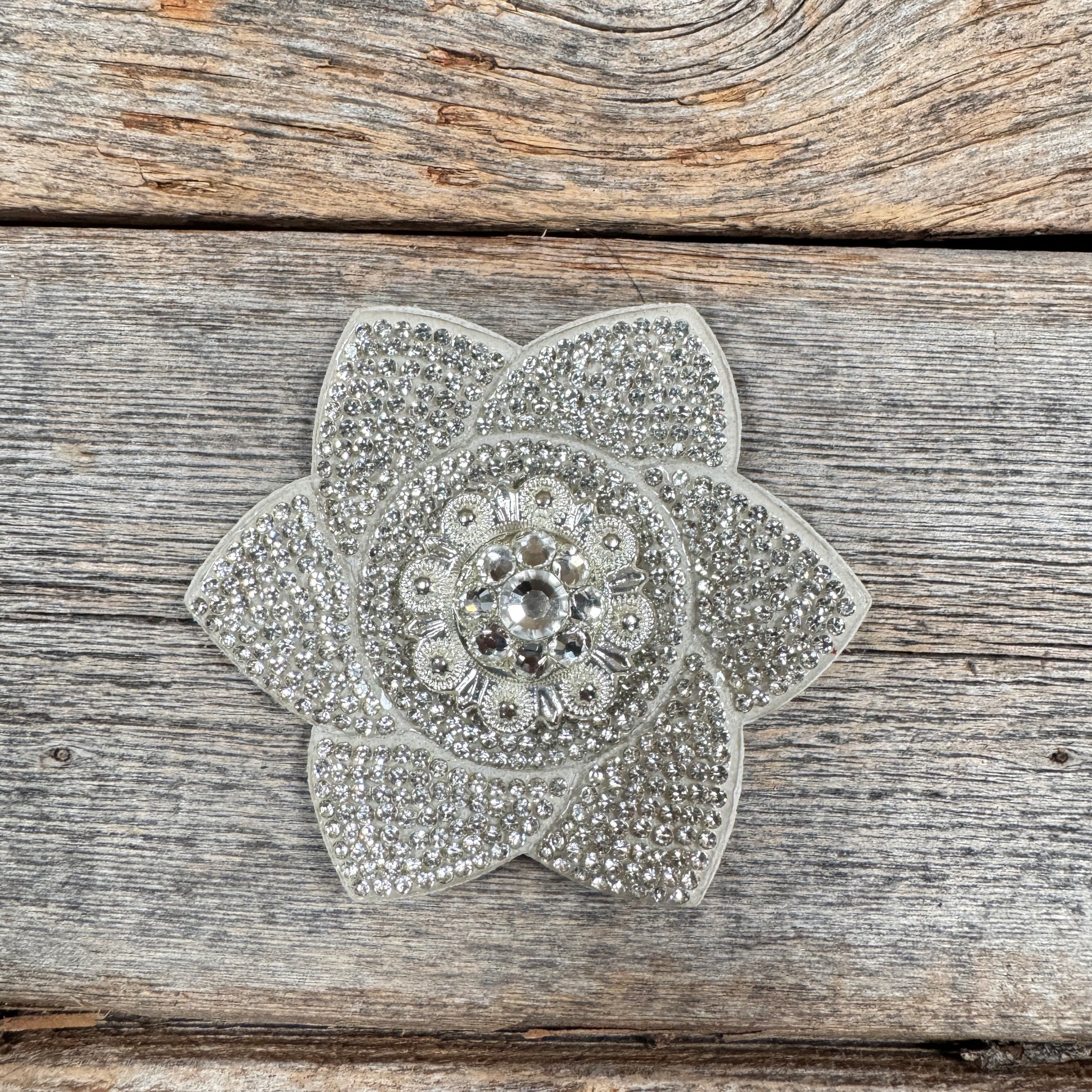 White Pointed Flower Rhinestone Rosette - Assorted Conchos