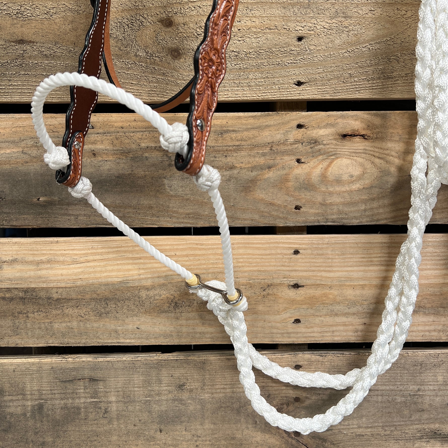 Light Oil Floral Scalloped White Loping Hackamore #LHK023
