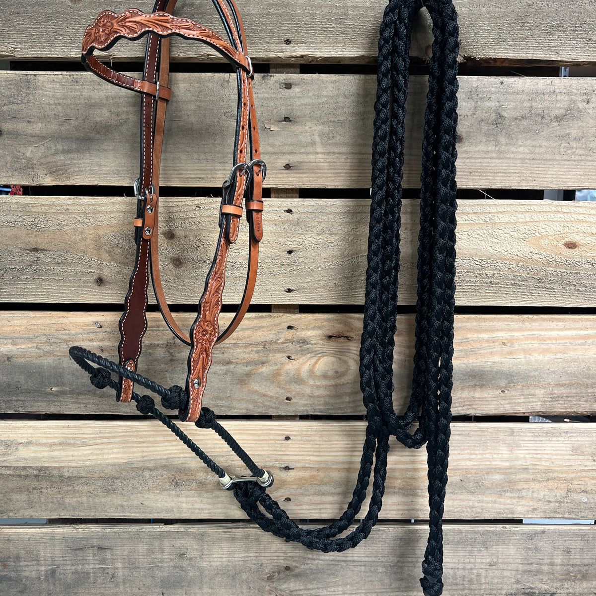 Light Oil Floral Scalloped Black Loping Hackamore #LHK025
