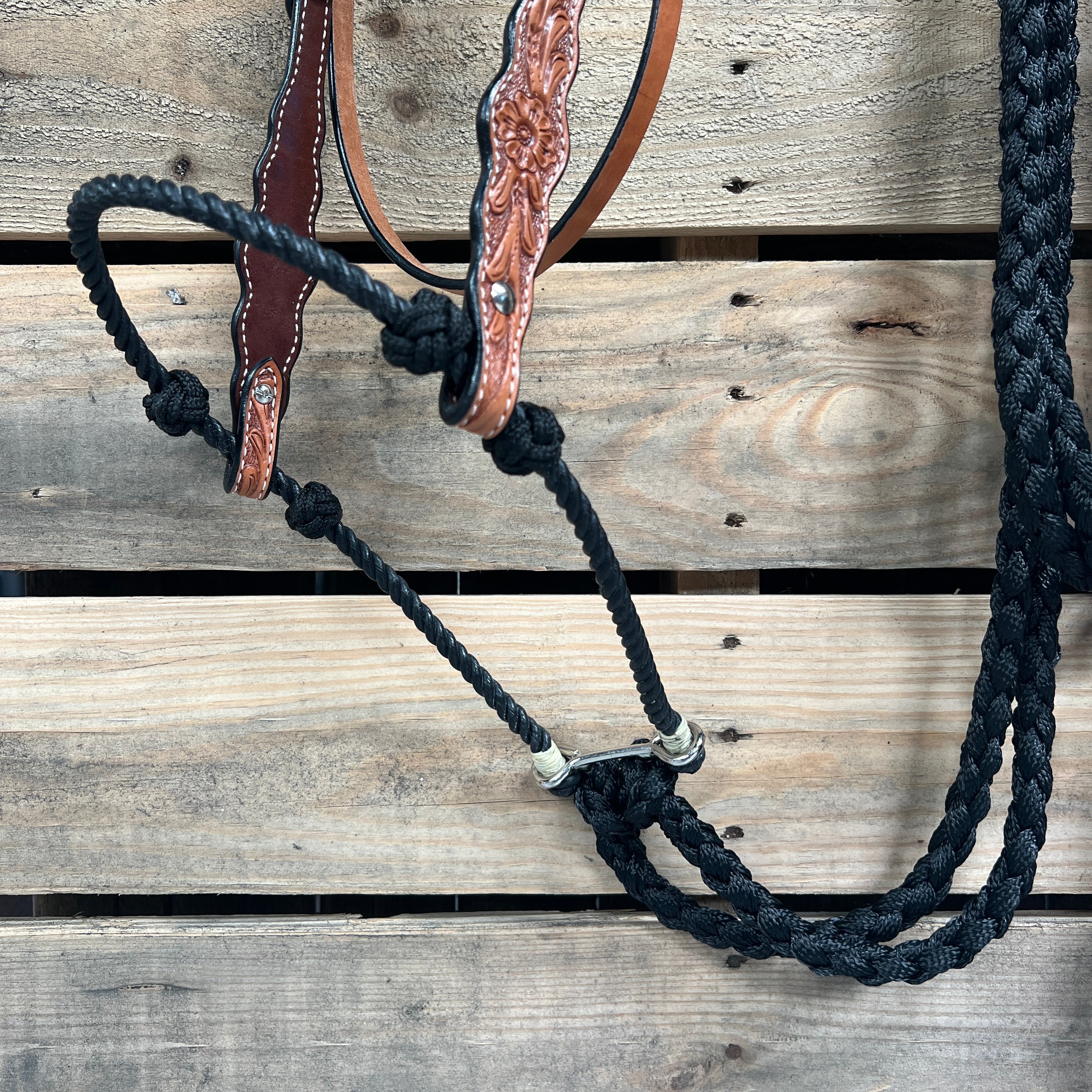 Light Oil Floral Scalloped Black Loping Hackamore #LHK025