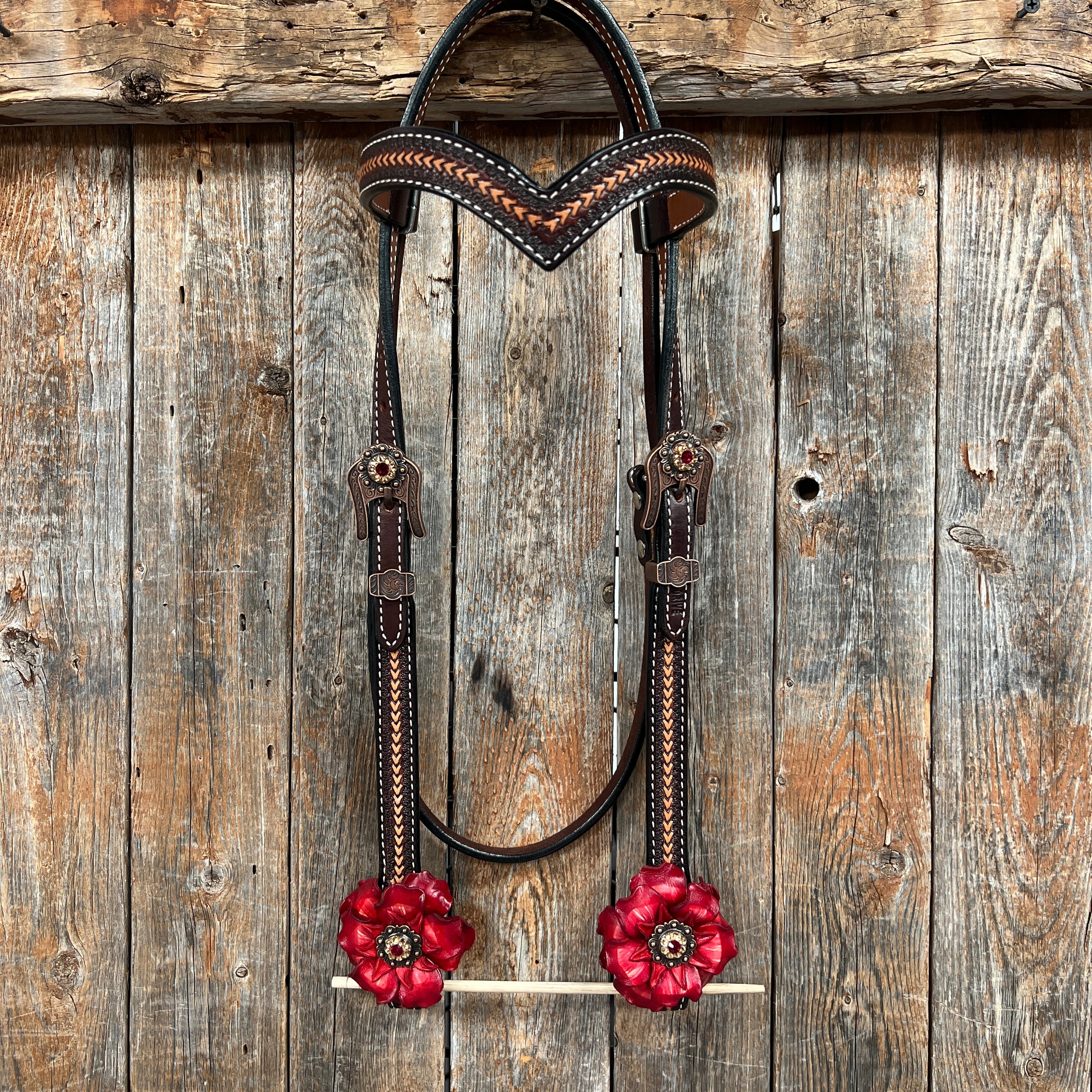 Foxtail Ruby - Champagne Browband/One Ear Headstall & Breastcollar Tack Set #BBBC595