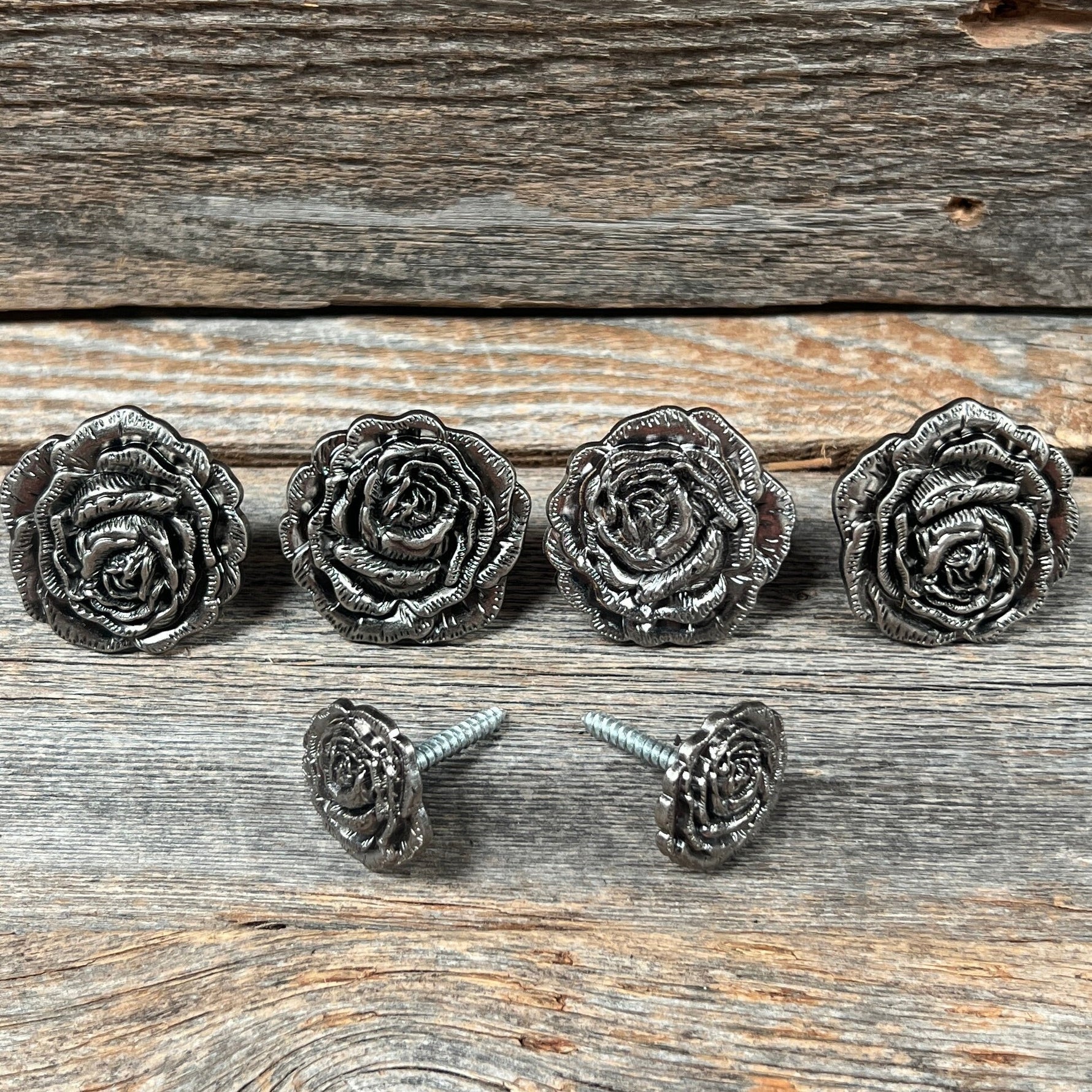 Antique Silver Rose Saddle Set SSW108