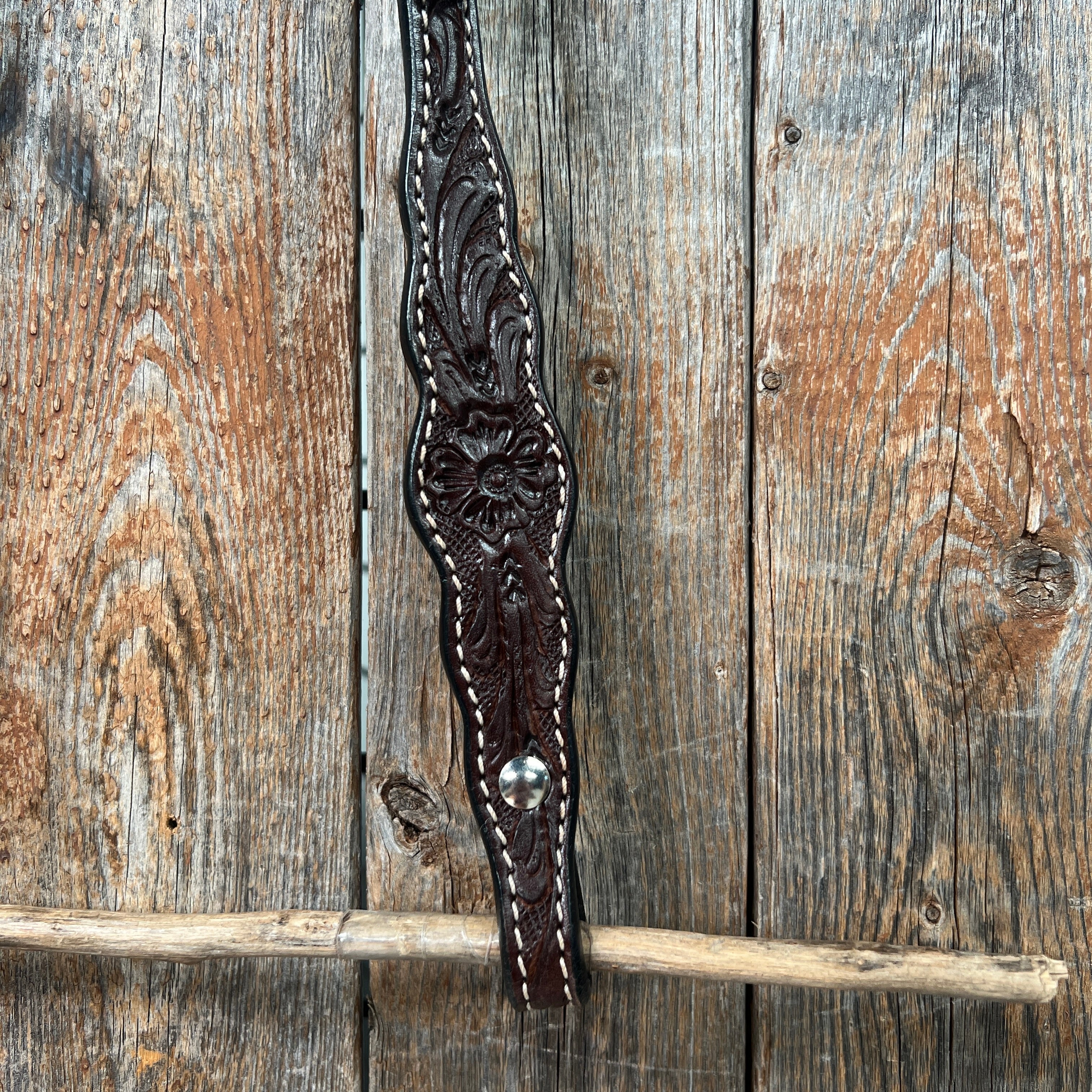 Floral Scalloped Dark Oil One Ear Headstall / Bridle