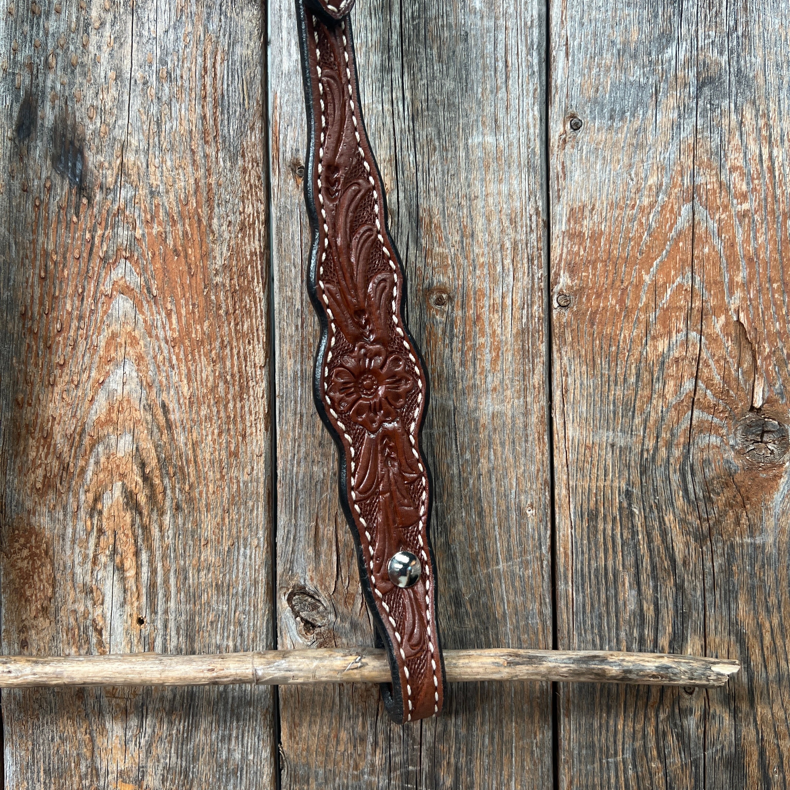 Floral Scalloped Medium Oil One Ear Headstall / Bridle