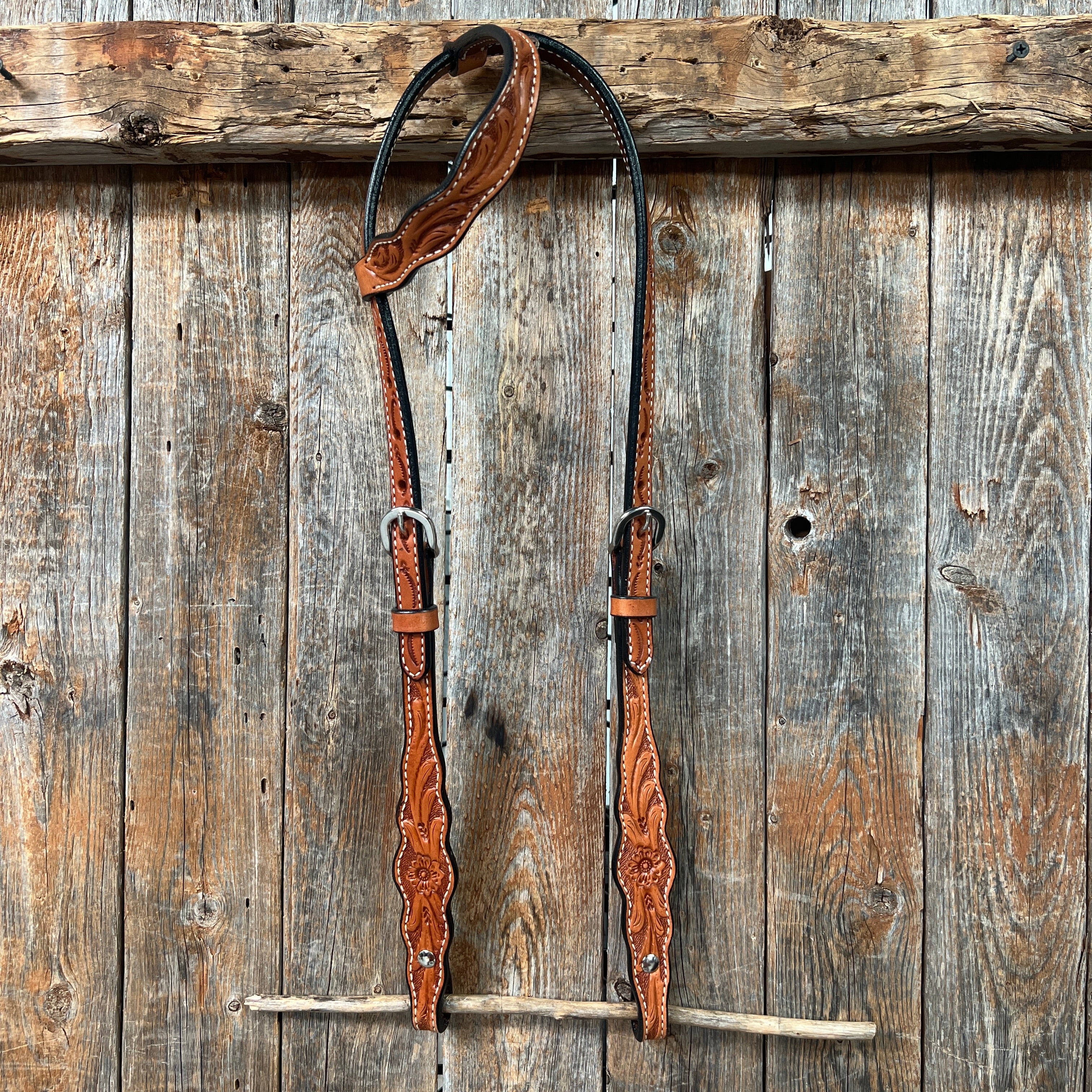Floral Scalloped Light Oil One Ear Headstall / Bridle