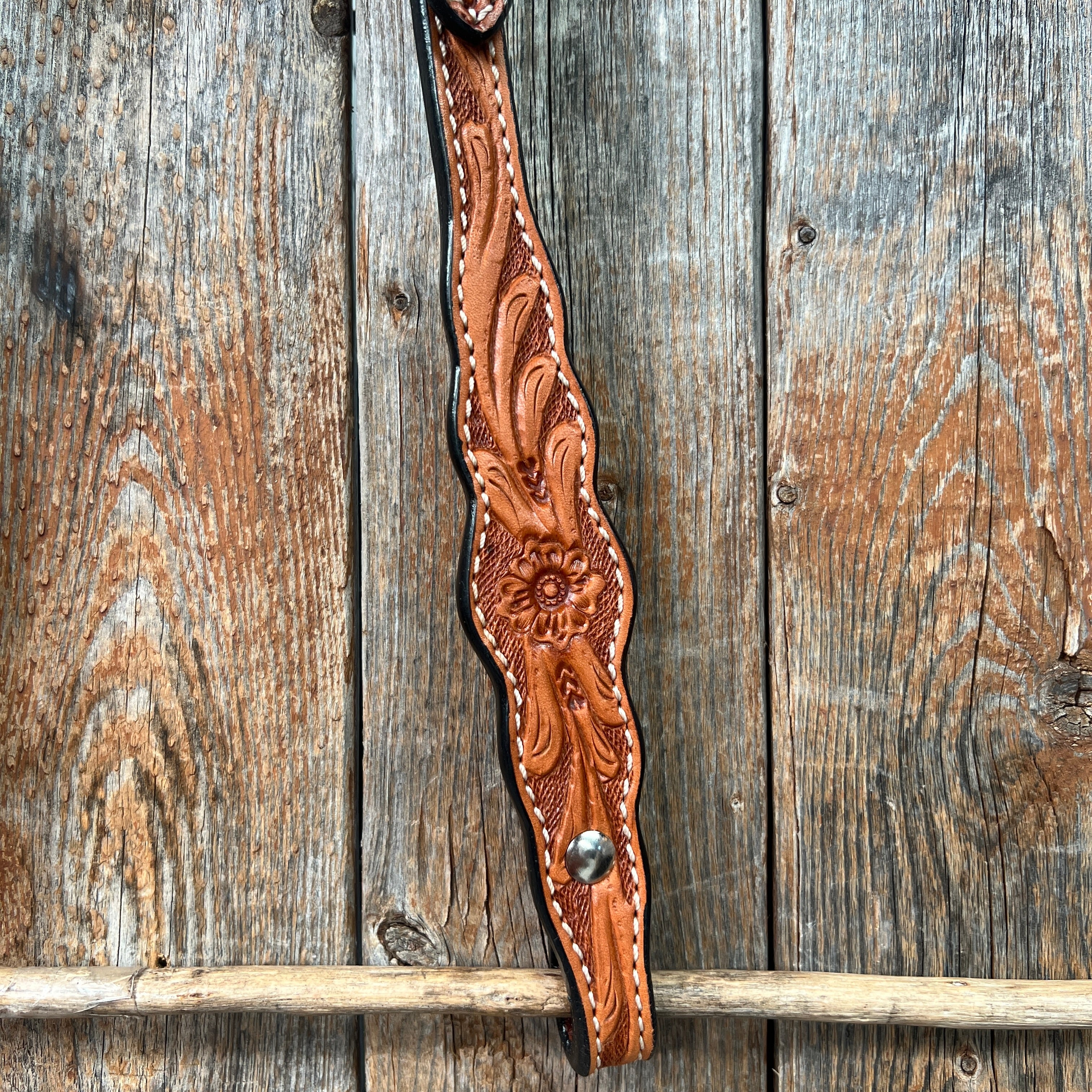 Floral Scalloped Light Oil One Ear Headstall / Bridle