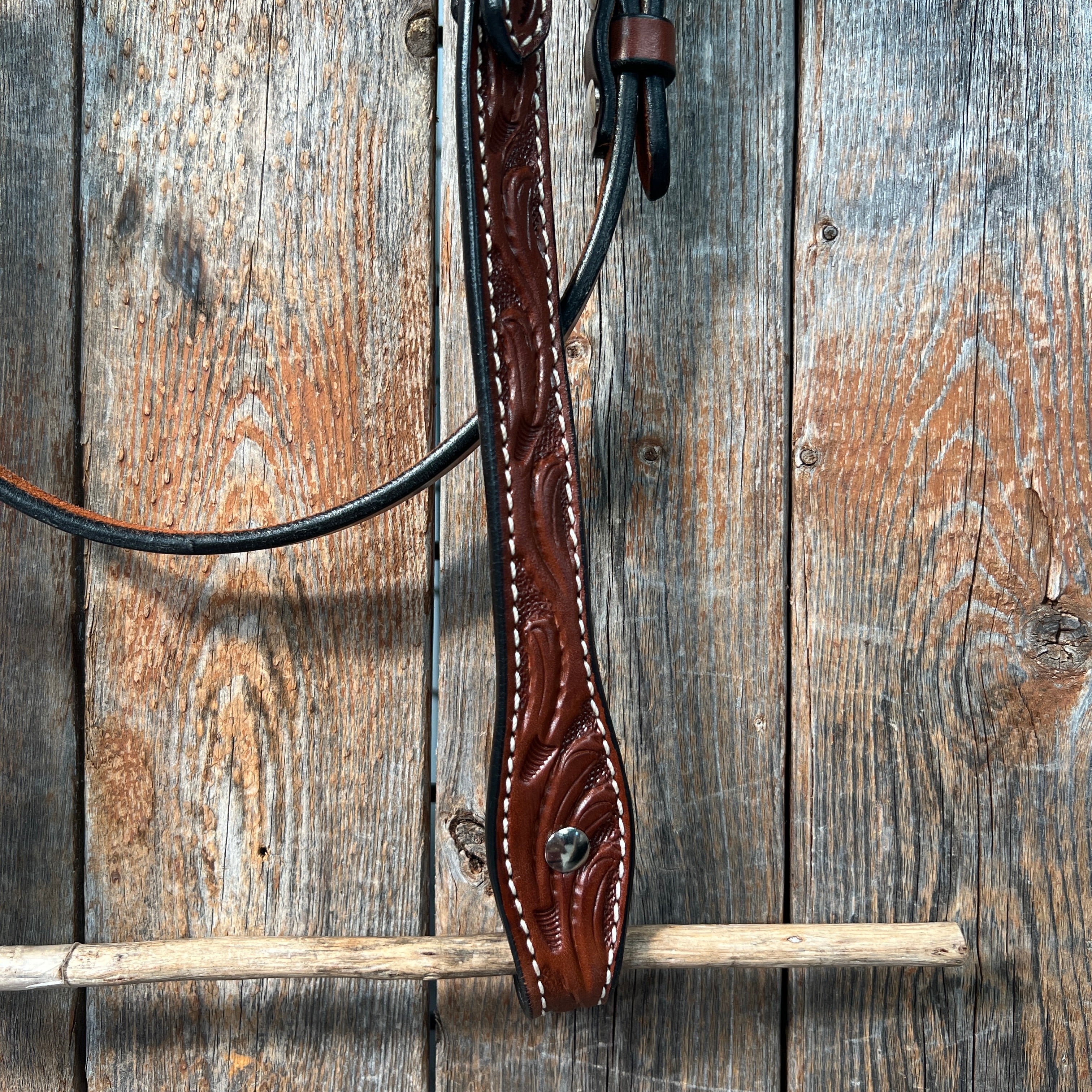Floral V Browband Medium Oil Headstall / Bridle