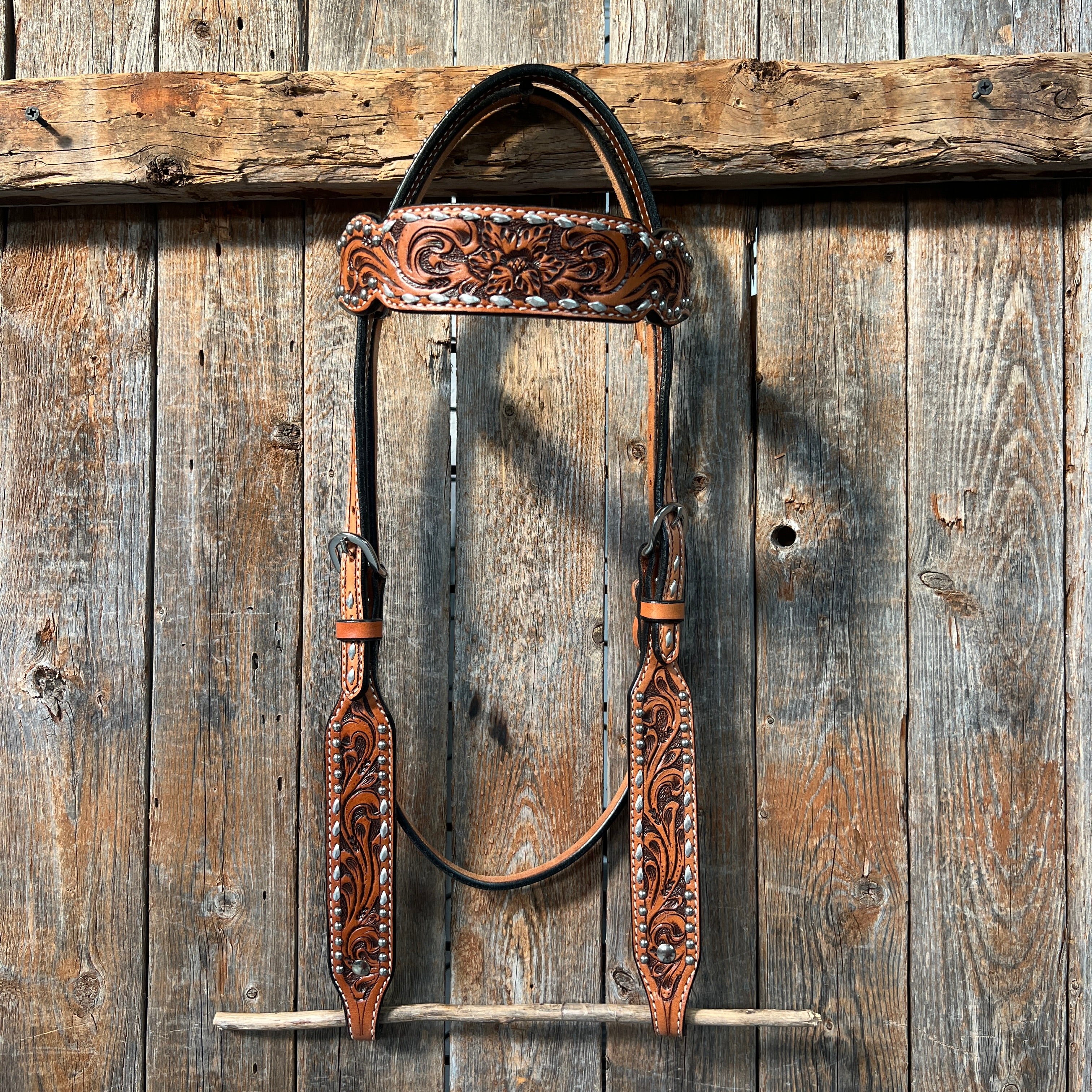 Light Oil Floral Tooled Silver Buckstitching & Dots Browband Headstall / Bridle