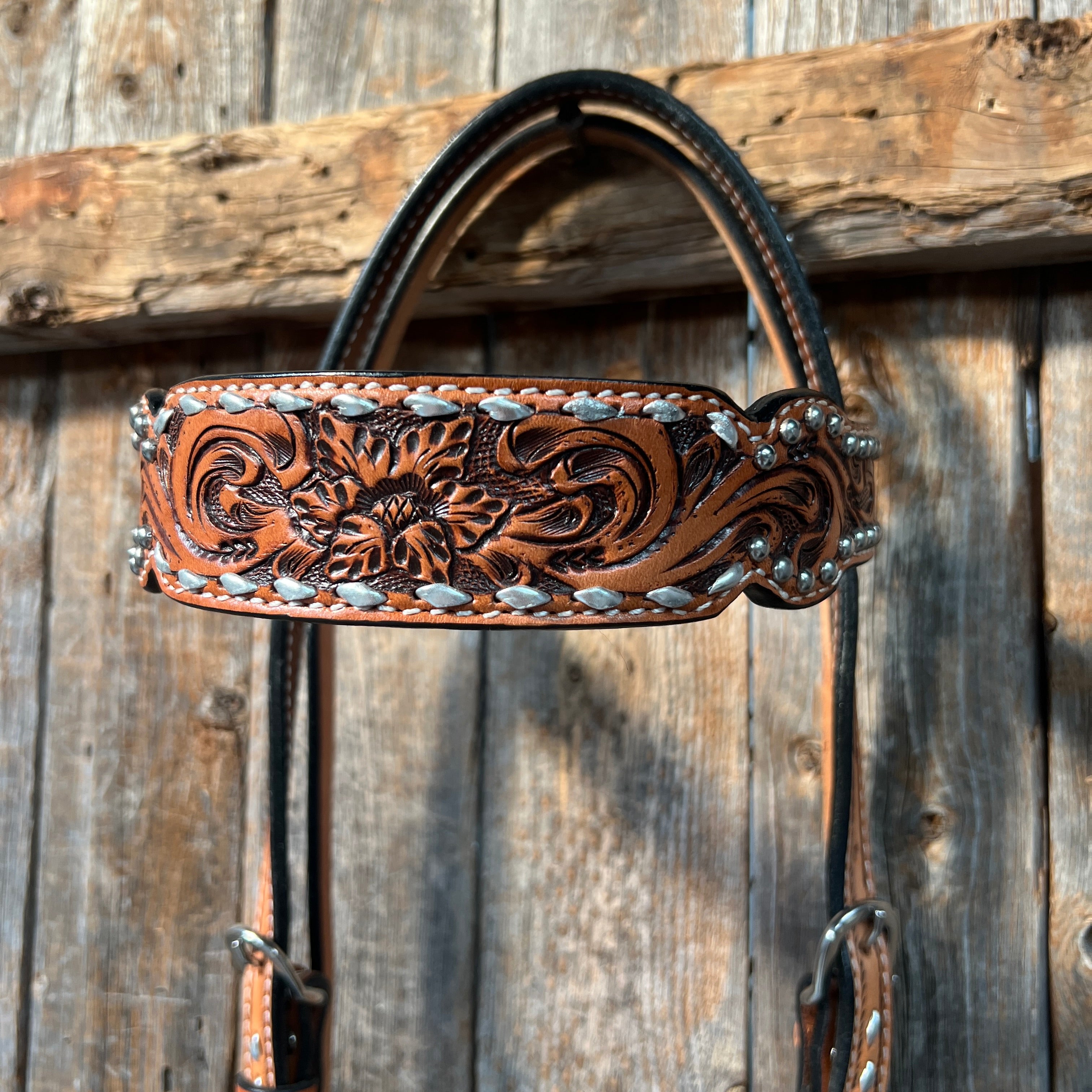 Light Oil Floral Tooled Silver Buckstitching & Dots Browband Headstall / Bridle