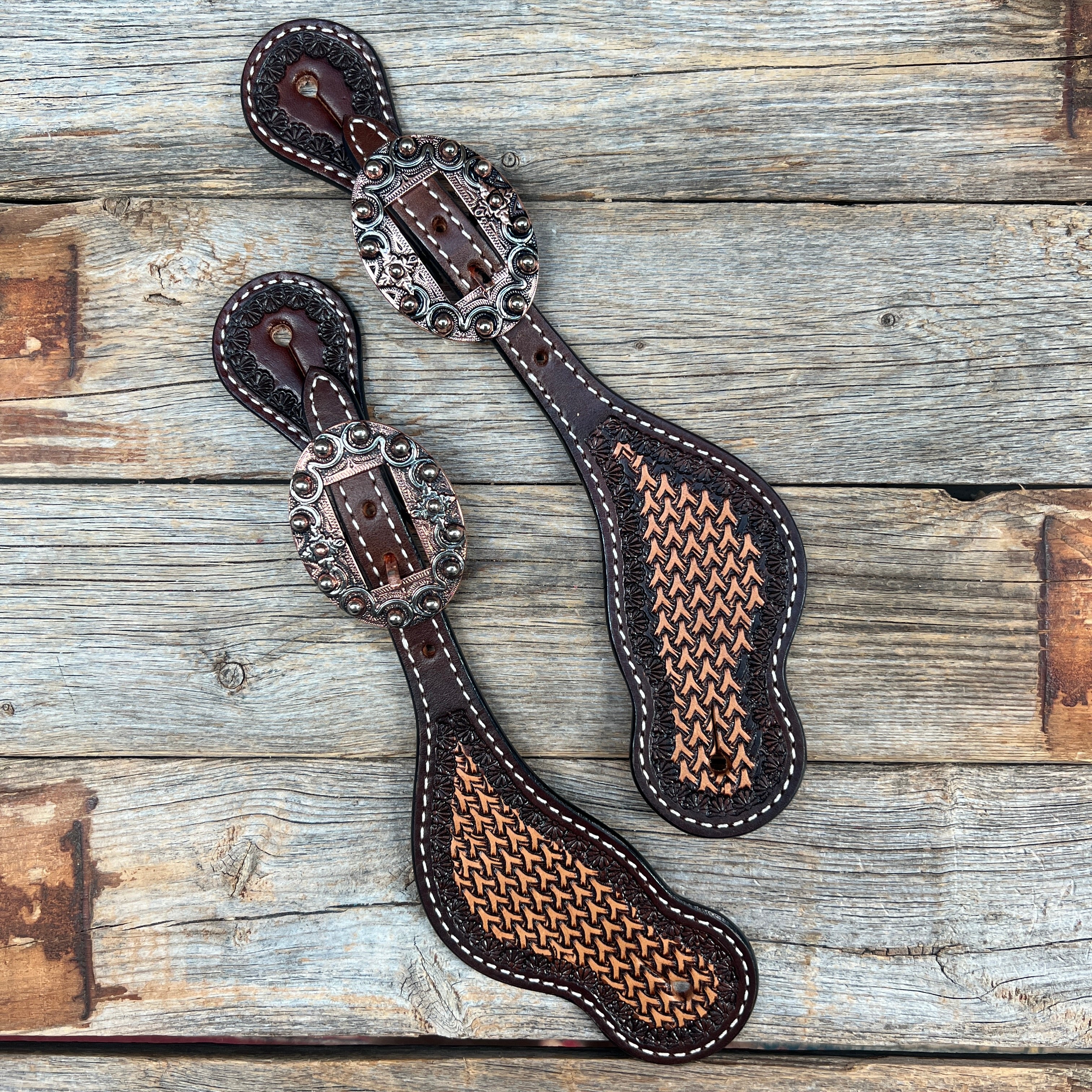 Two Tone Foxtail Copper Dot Spur Straps  #SS123