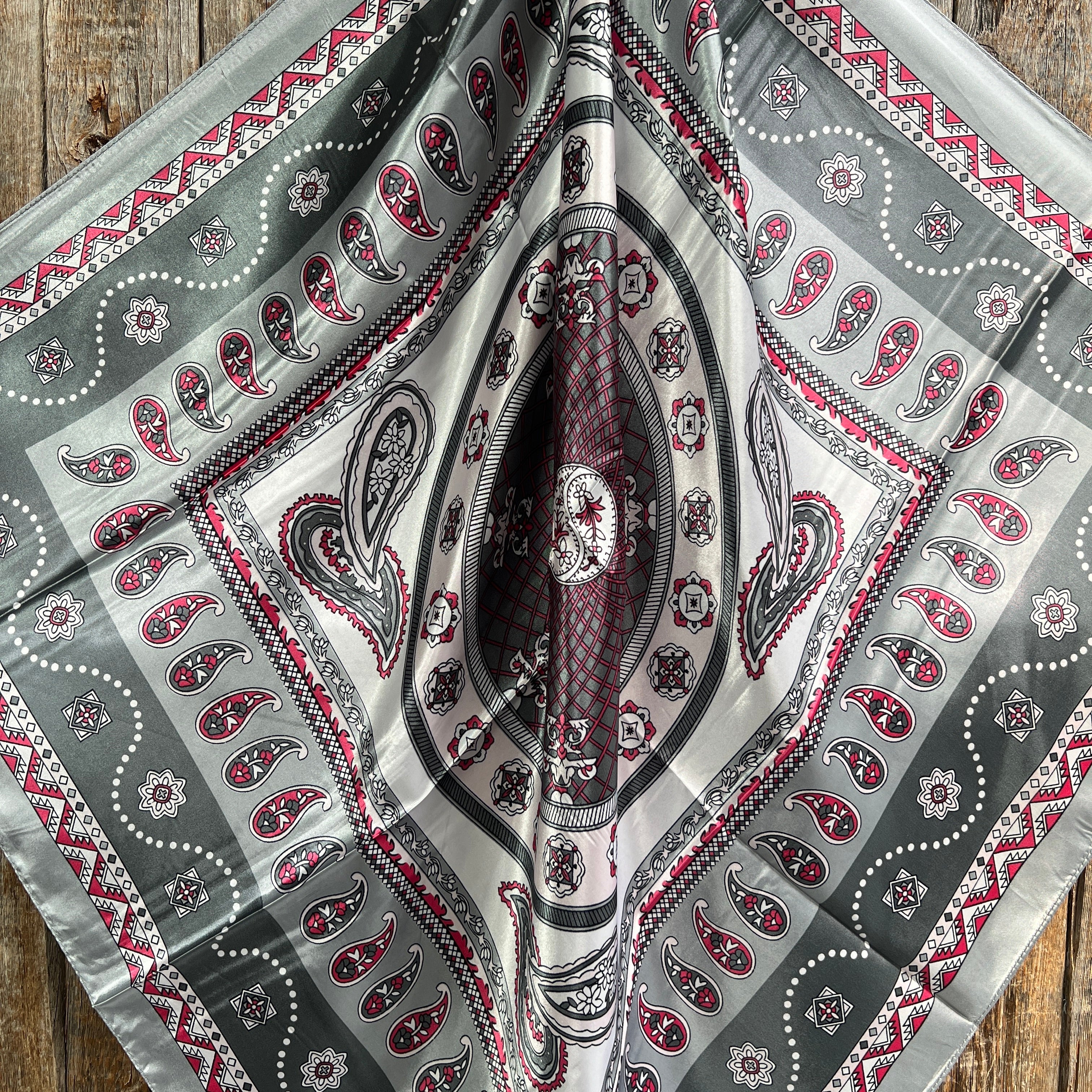 35X35"  Grey/Red/Pink Paisley Wild Rag / Scarf WR3404X