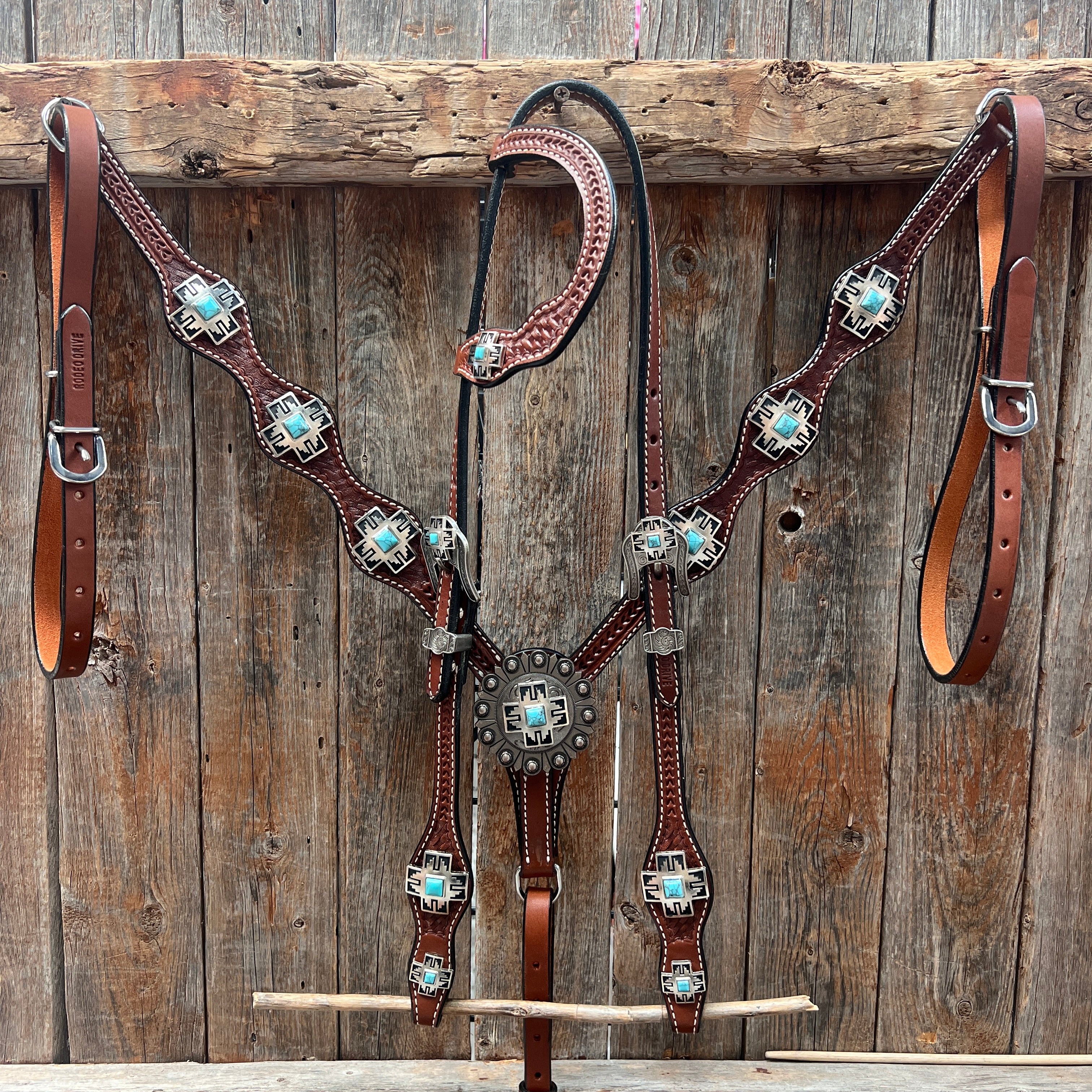 Medium Oil Turquoise Cross Browband/One Ear Headstall Breastcollar Tack Set BBBC1060