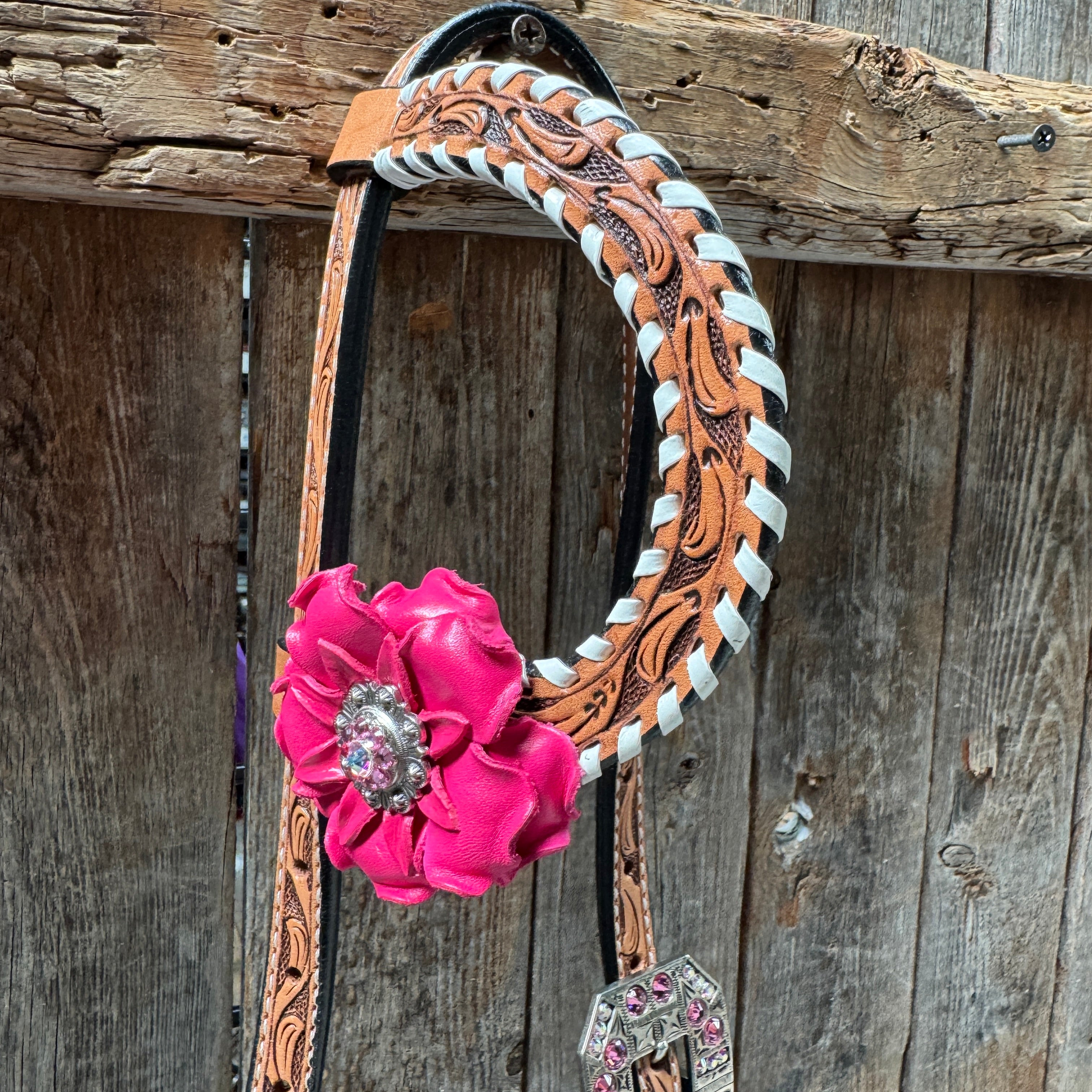 Light Oil Whipstitch Pink and White One Ear & Breastcollar Tack Set #OEBC437