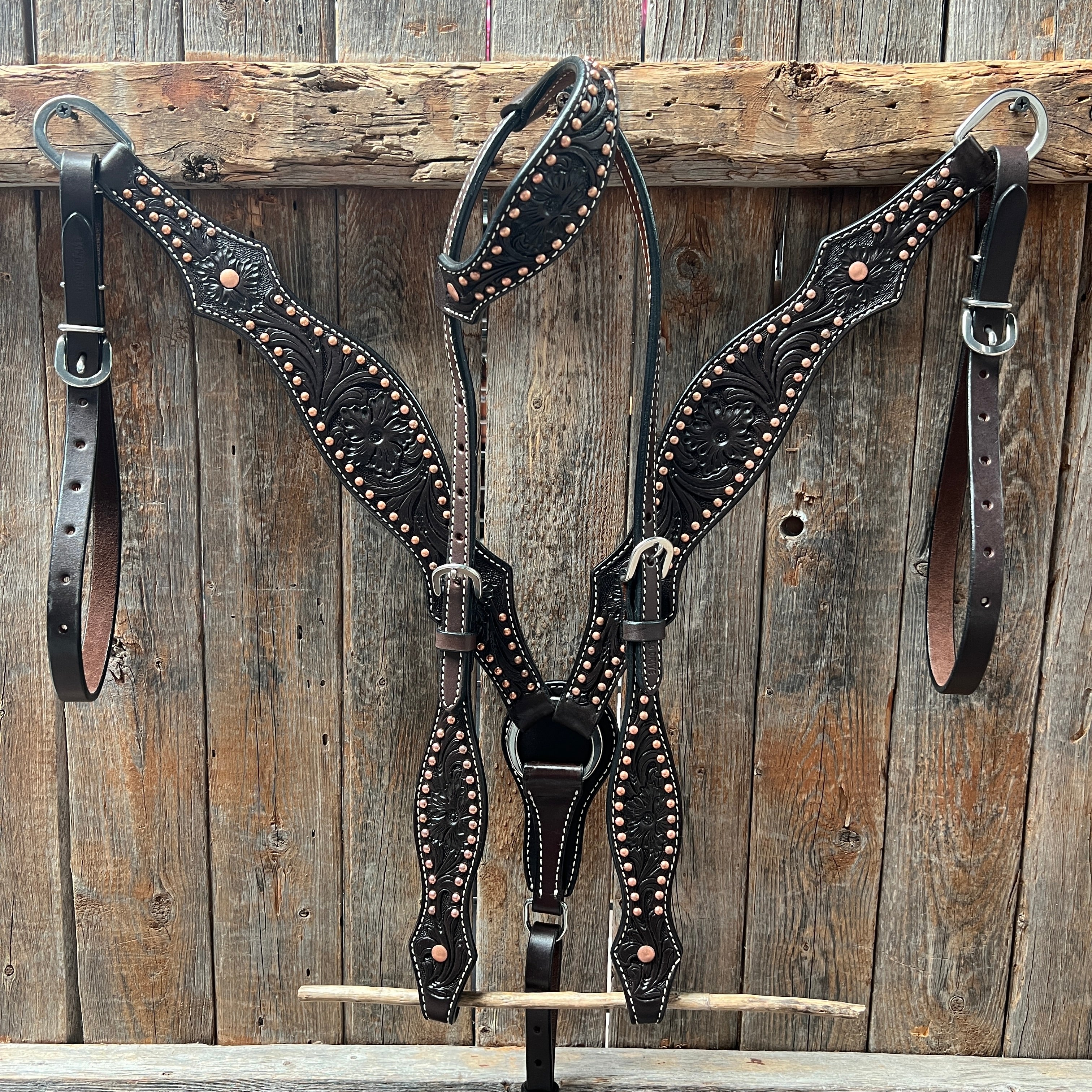 Dark Oil Floral Tooled with Copper Dots Tack Sets