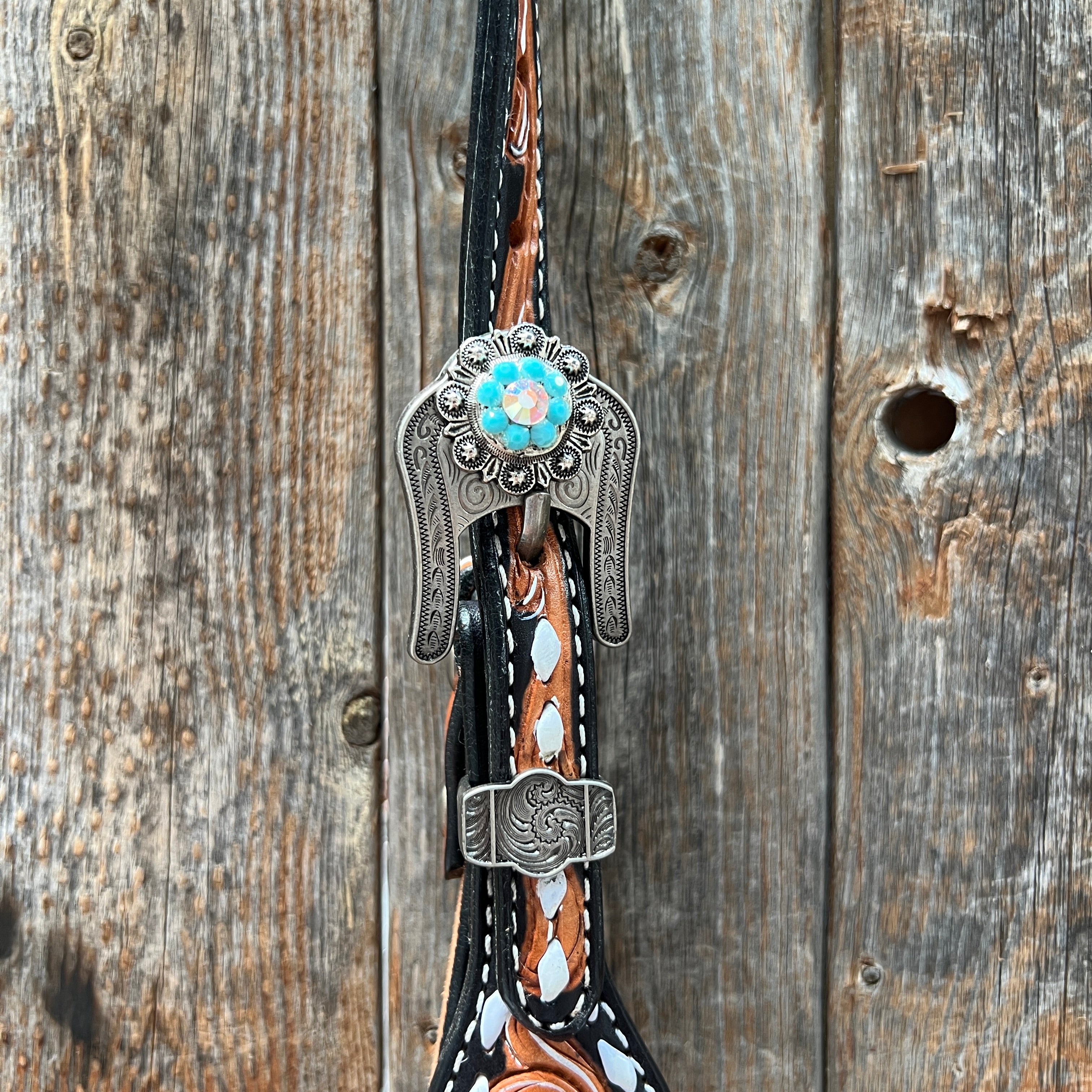 Classic Red and Turquoise Browband / One Ear Tack Set #BBBC436
