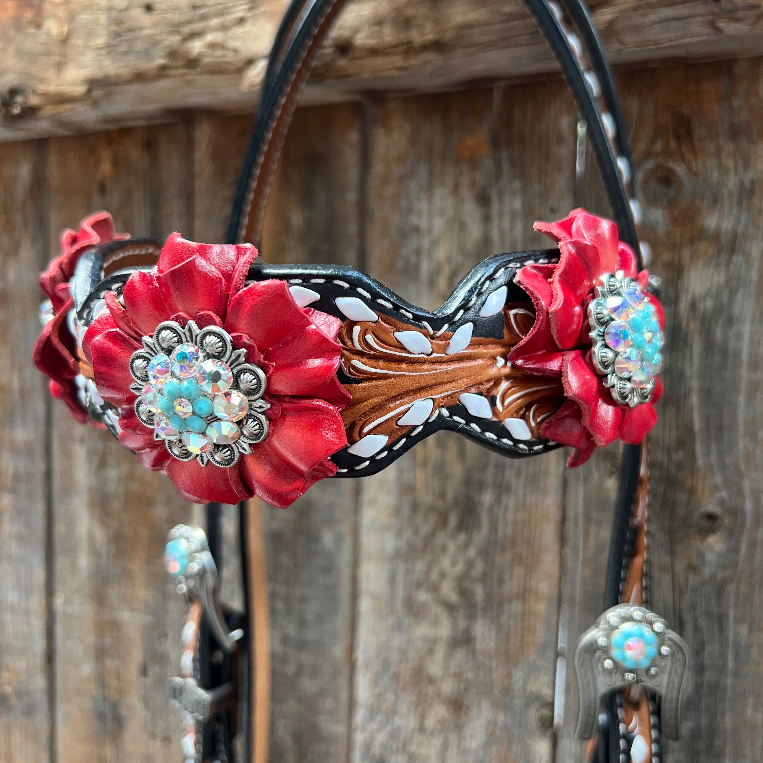 Classic Red and Turquoise Browband / One Ear Tack Set #BBBC436