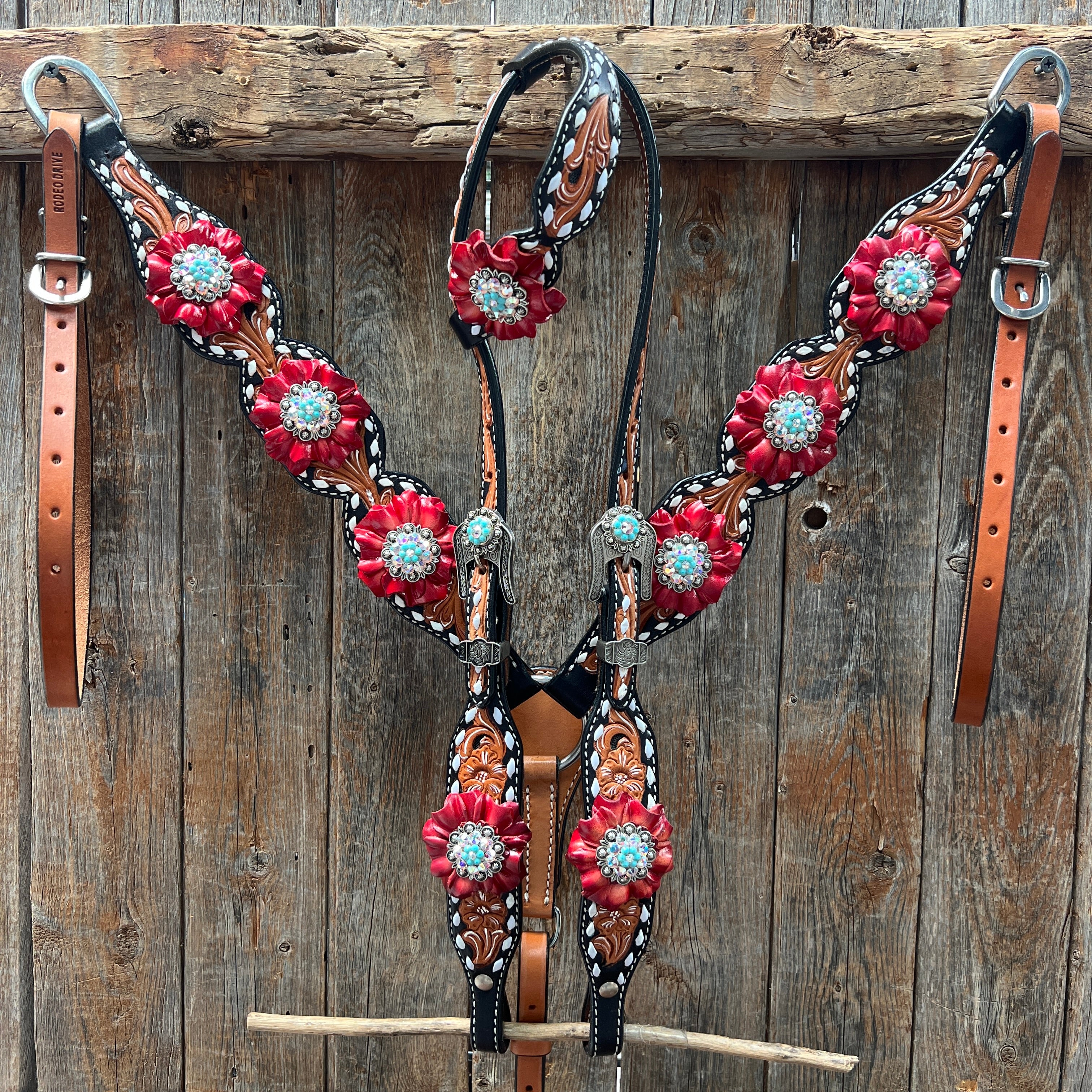 Classic Red and Turquoise Browband / One Ear Tack Set #BBBC436