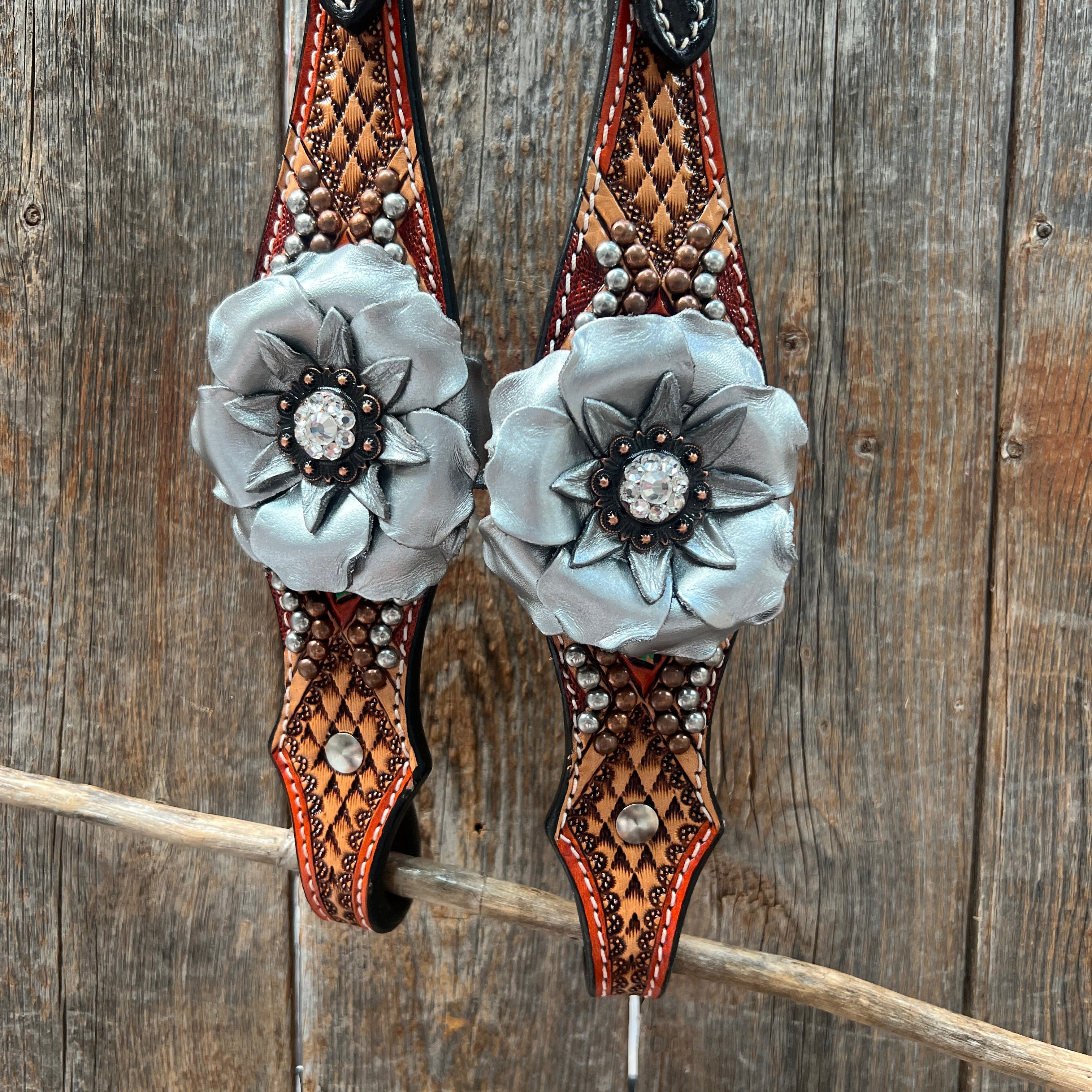 Rose Silver and Clear One Ear/ Breastcollar Tack Set #OEBC616