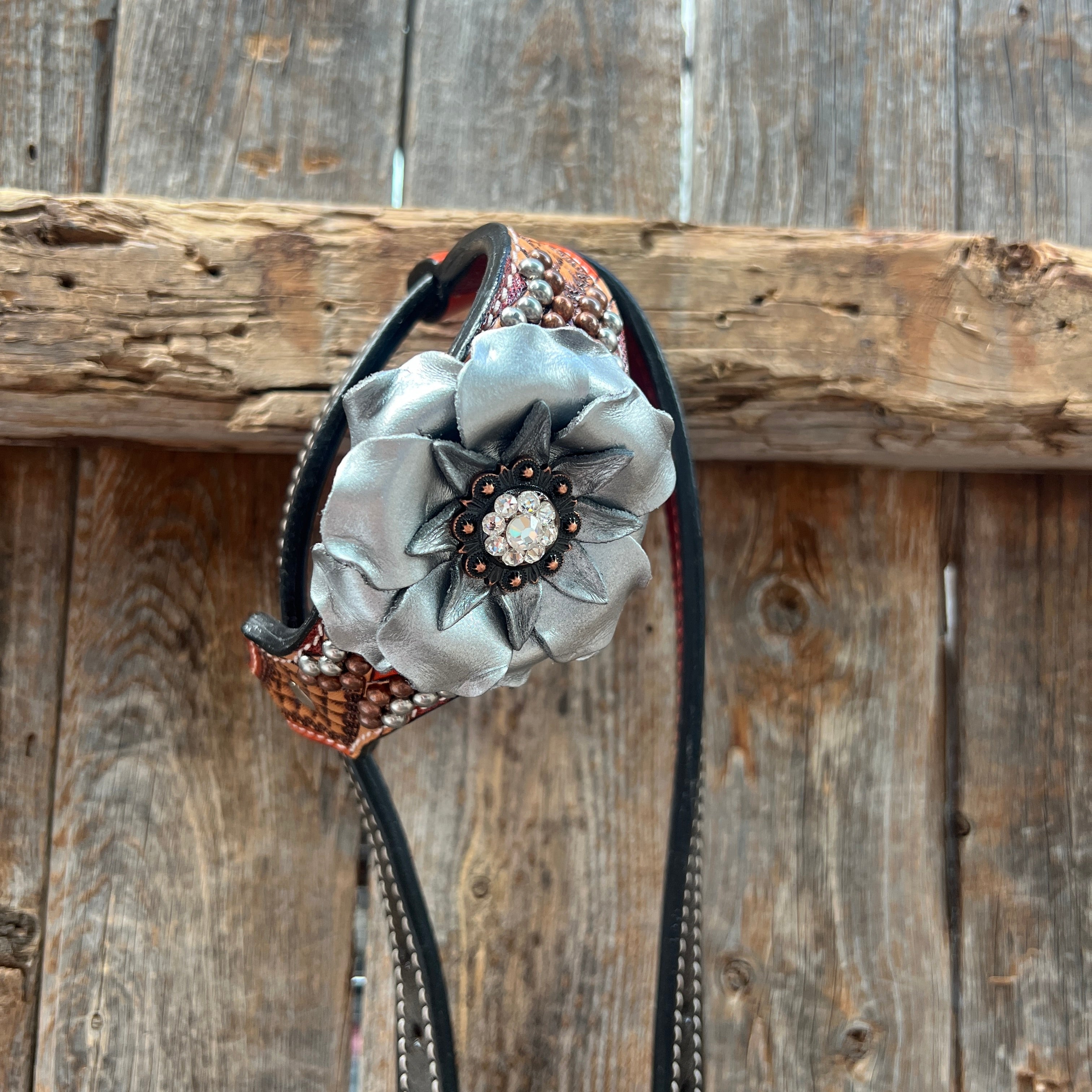 Rose Silver and Clear One Ear/ Breastcollar Tack Set #OEBC616