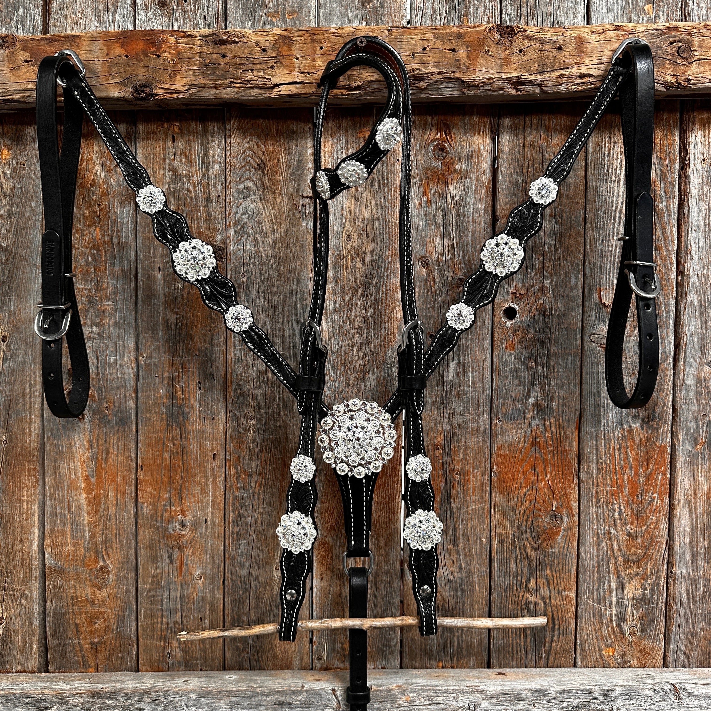 Black Floral Bright Clear Browband / One Ear Tack Set #BBBC599