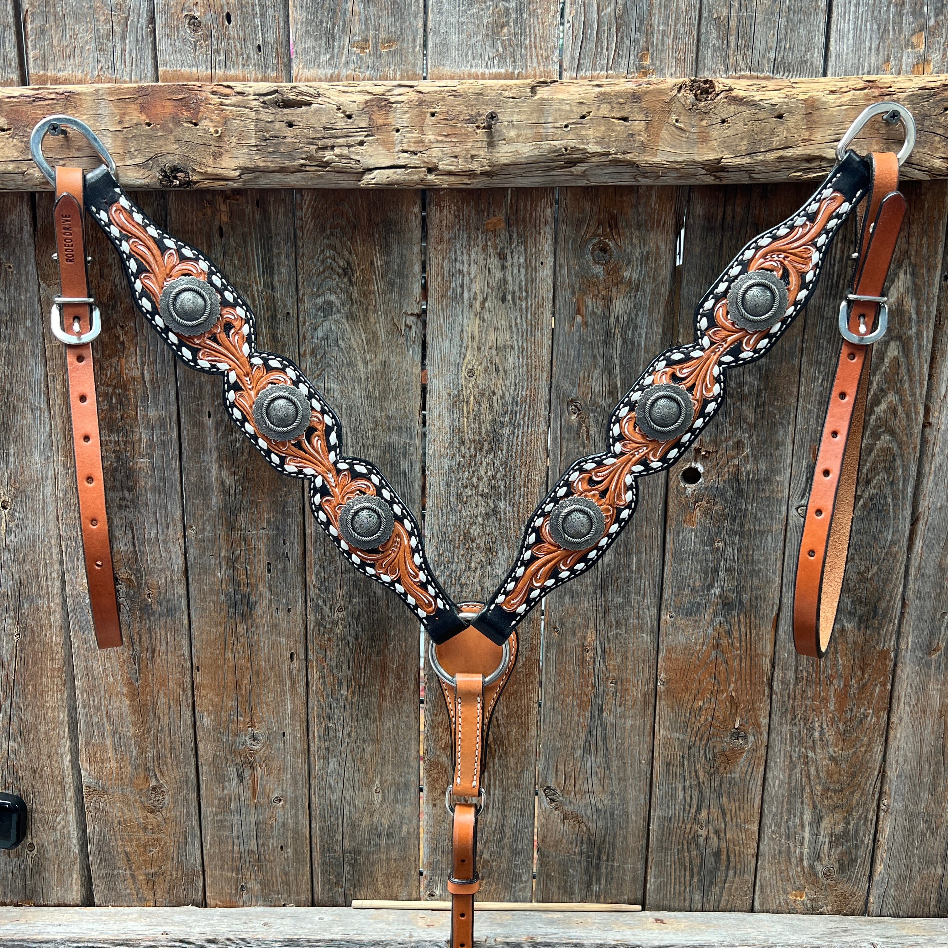 Classic Antique Silver Browband/One Ear Tack Set  #BBBC636