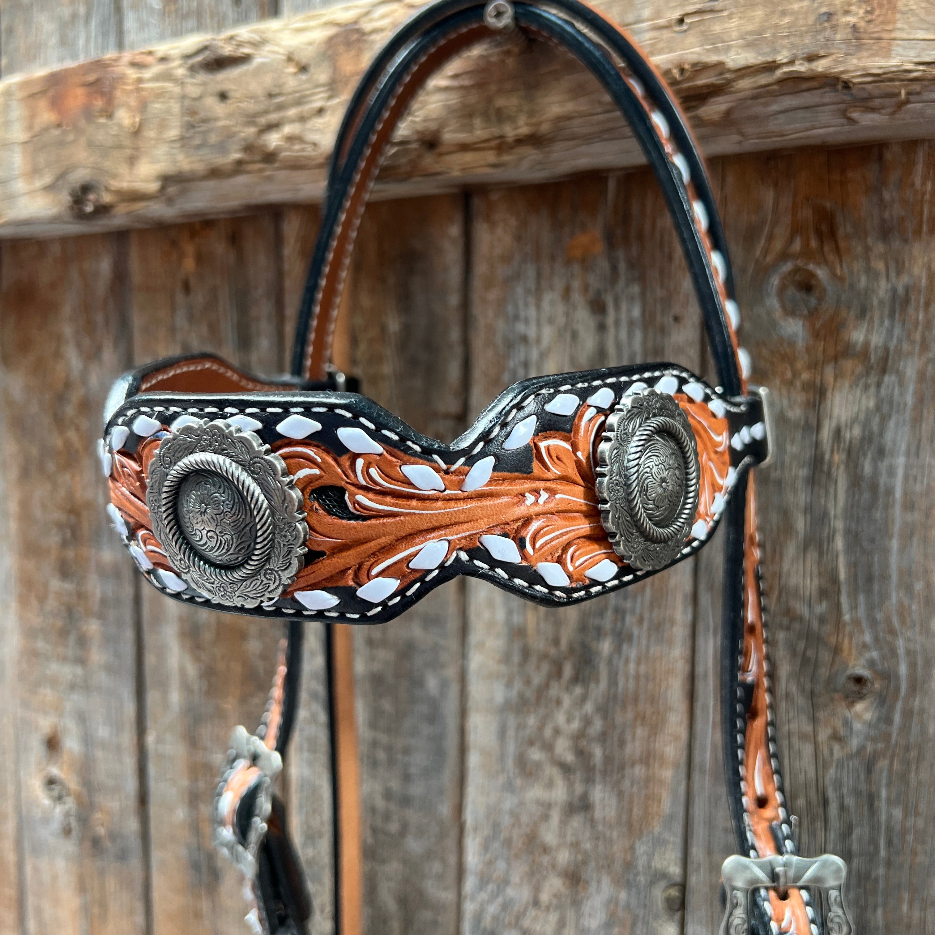 Classic Antique Silver Browband/One Ear Tack Set  #BBBC636