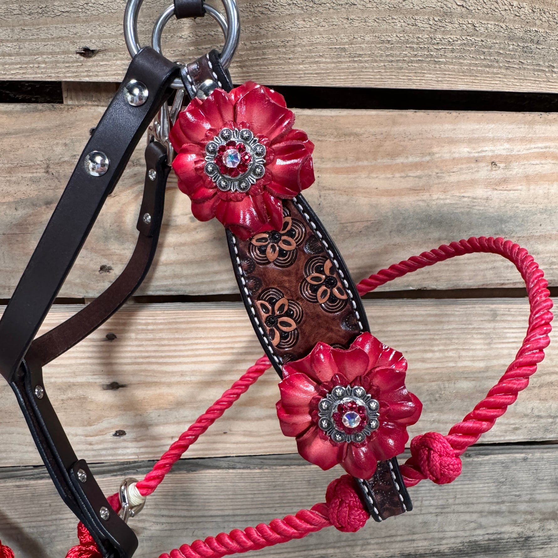 Flower Power Lariat & Leather Combo Halter #LH112