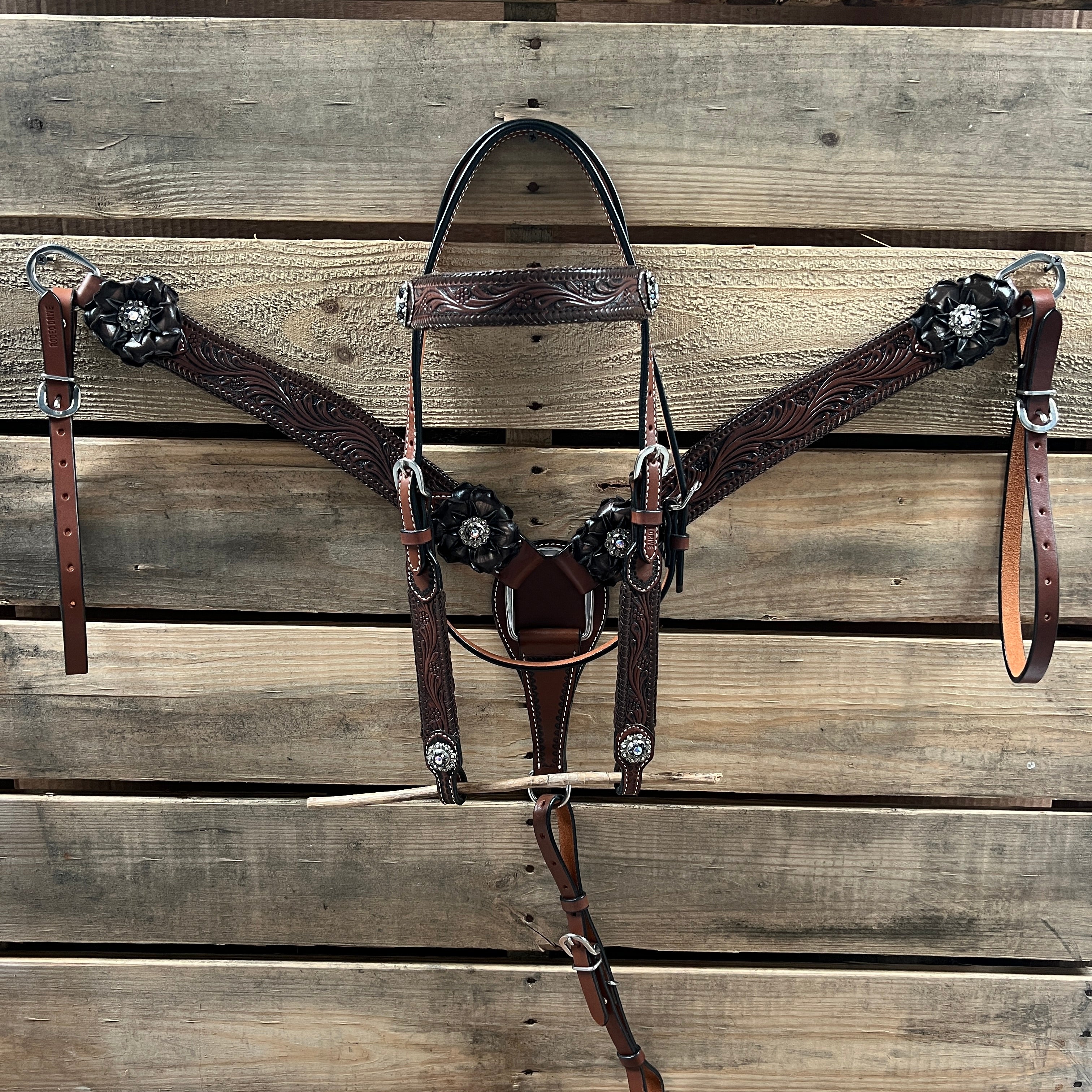 Dark Oil Braid Jet and AB Browband / One Ear Tack Set  #BBBC626