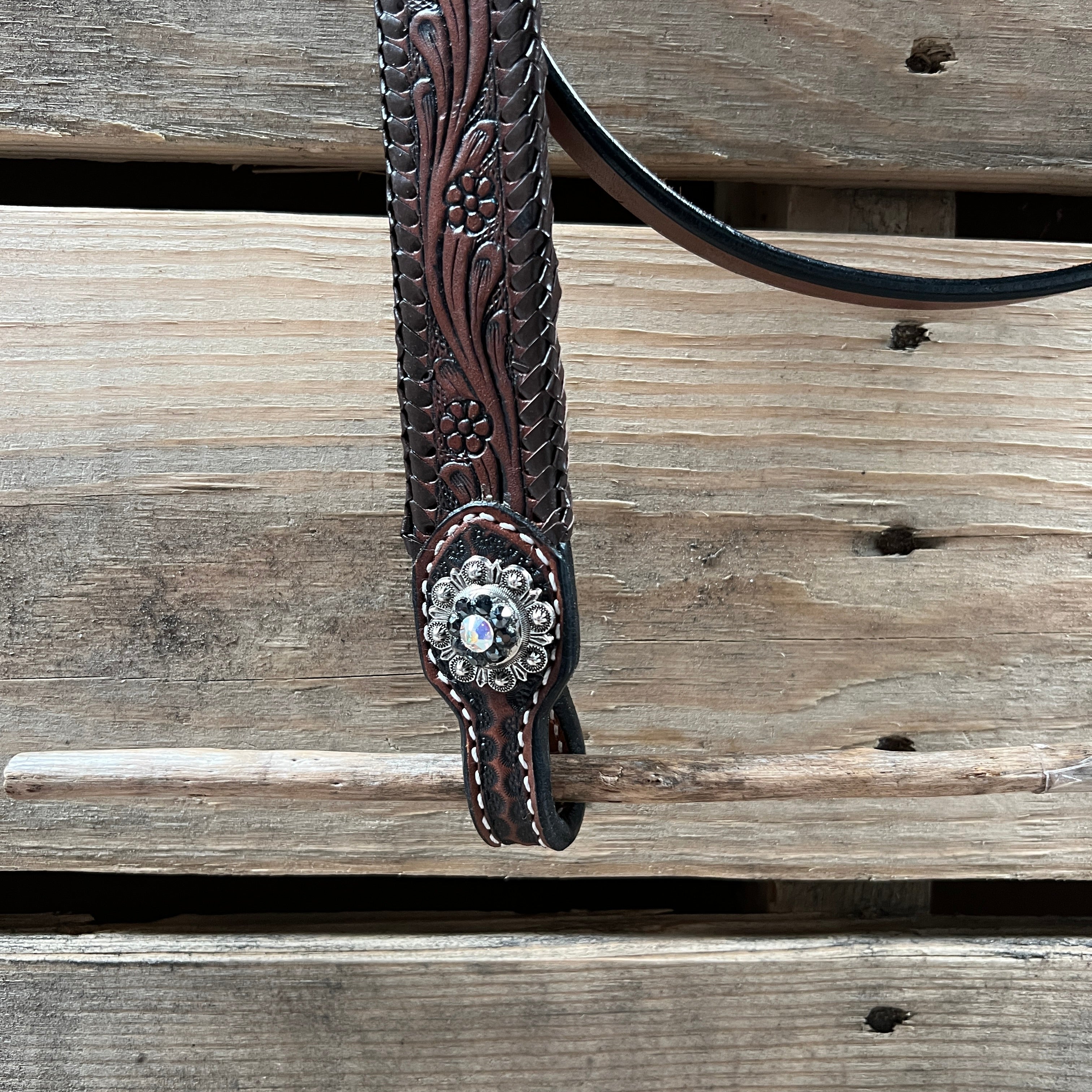 Dark Oil Braid Jet and AB Browband / One Ear Tack Set  #BBBC626