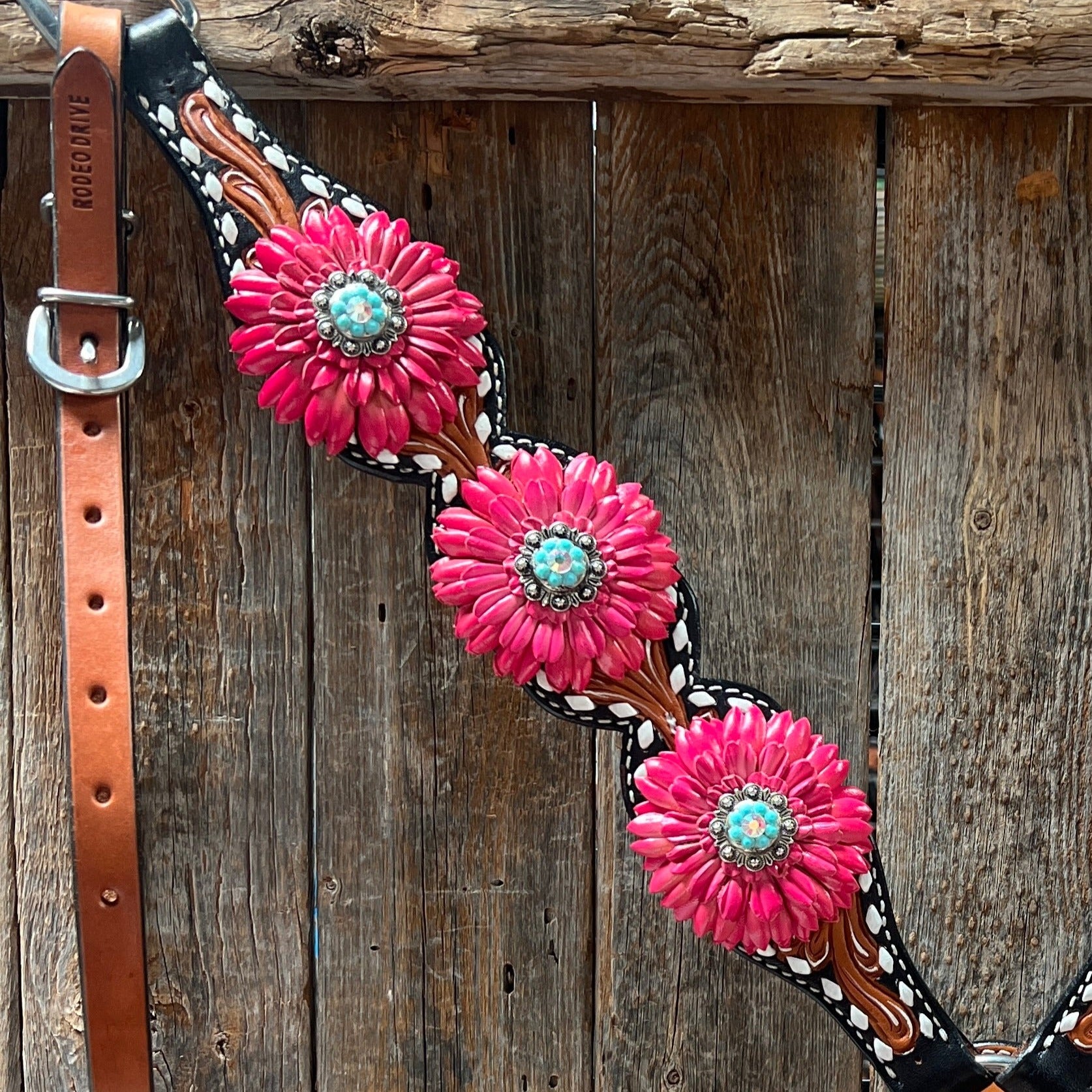 Classic Pink Daisies  Browband/One Ear Tack Set #BBBC114