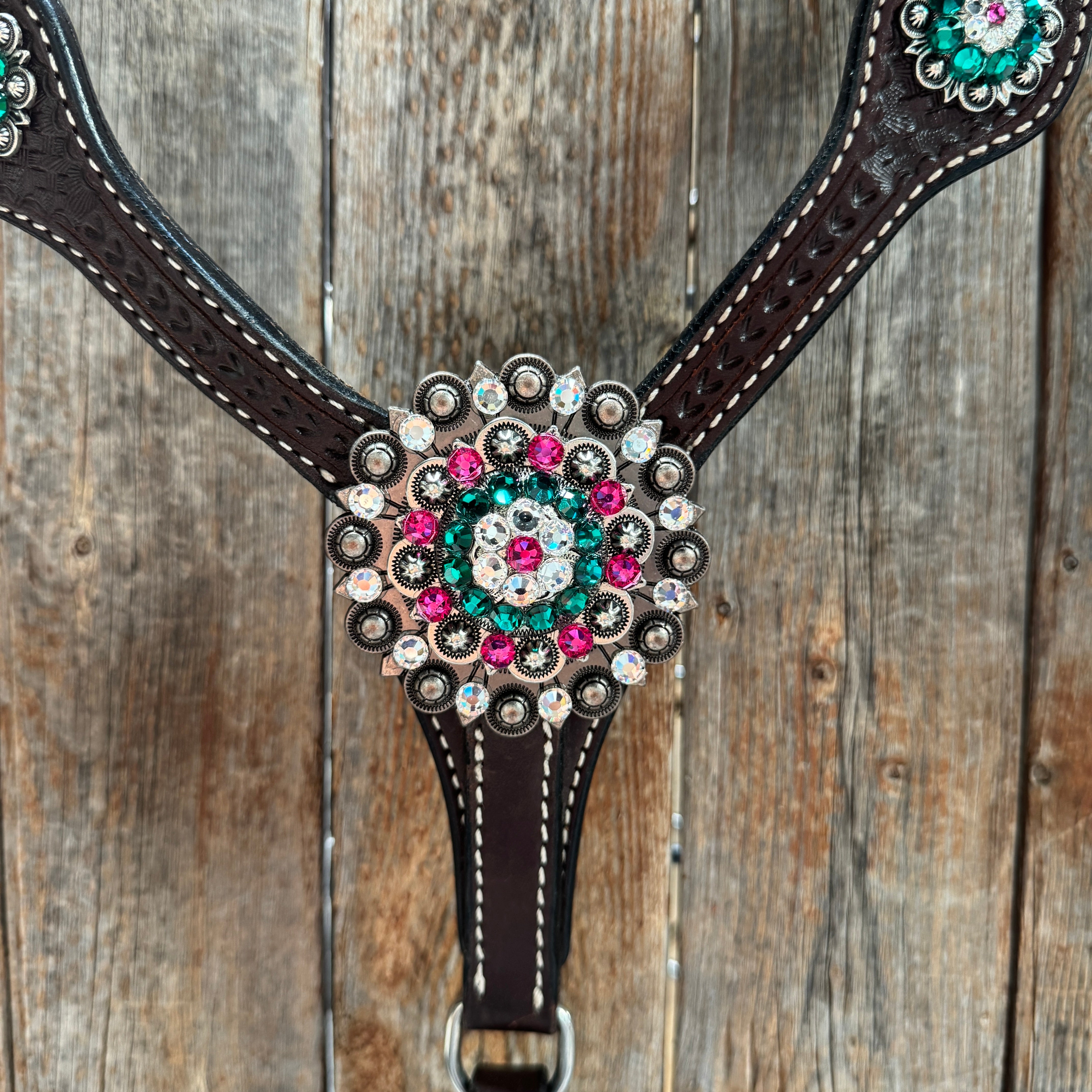 Dark Oil Basketweave Fuchsia, Clear, Emerald Browband/One Ear Tack Set  #BBBC673