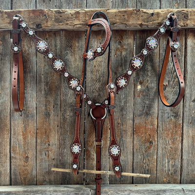 ONE EAR TACK SET