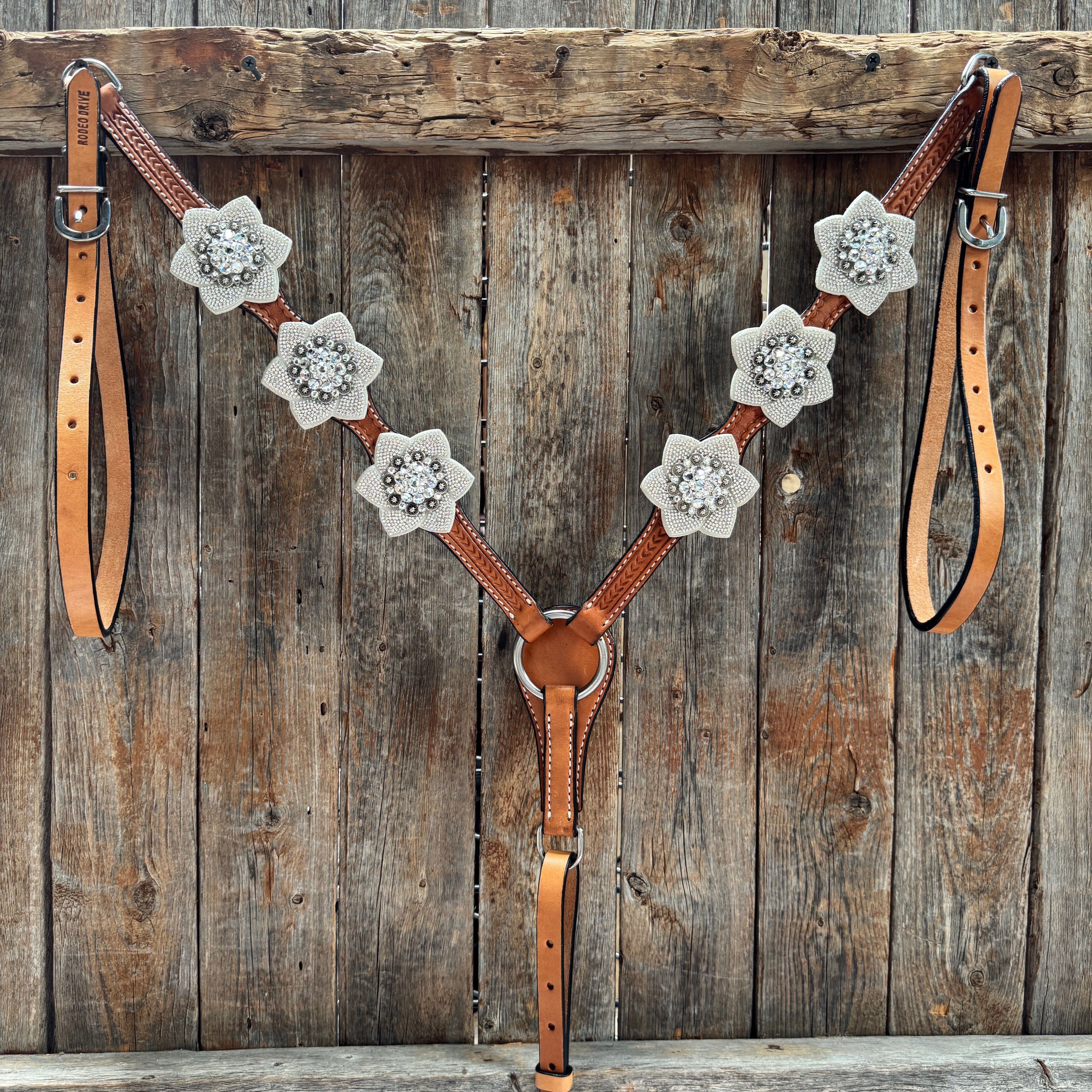 Light Oil Basketweave  Clear One Ear Tack Set  #OEBC674