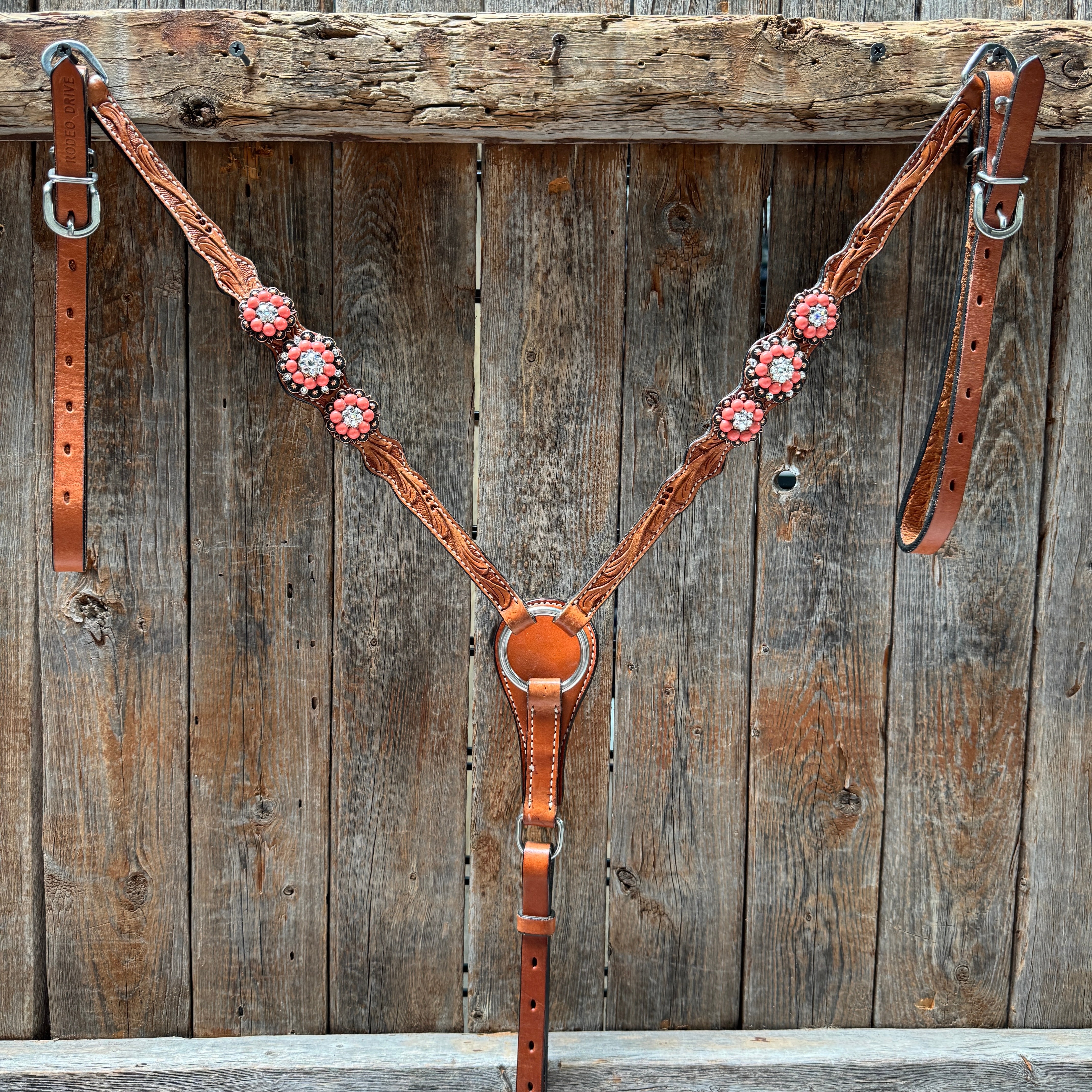 Light Oil Floral Coral, Clear One Ear & Breastcollar Tack Set #OEBC675