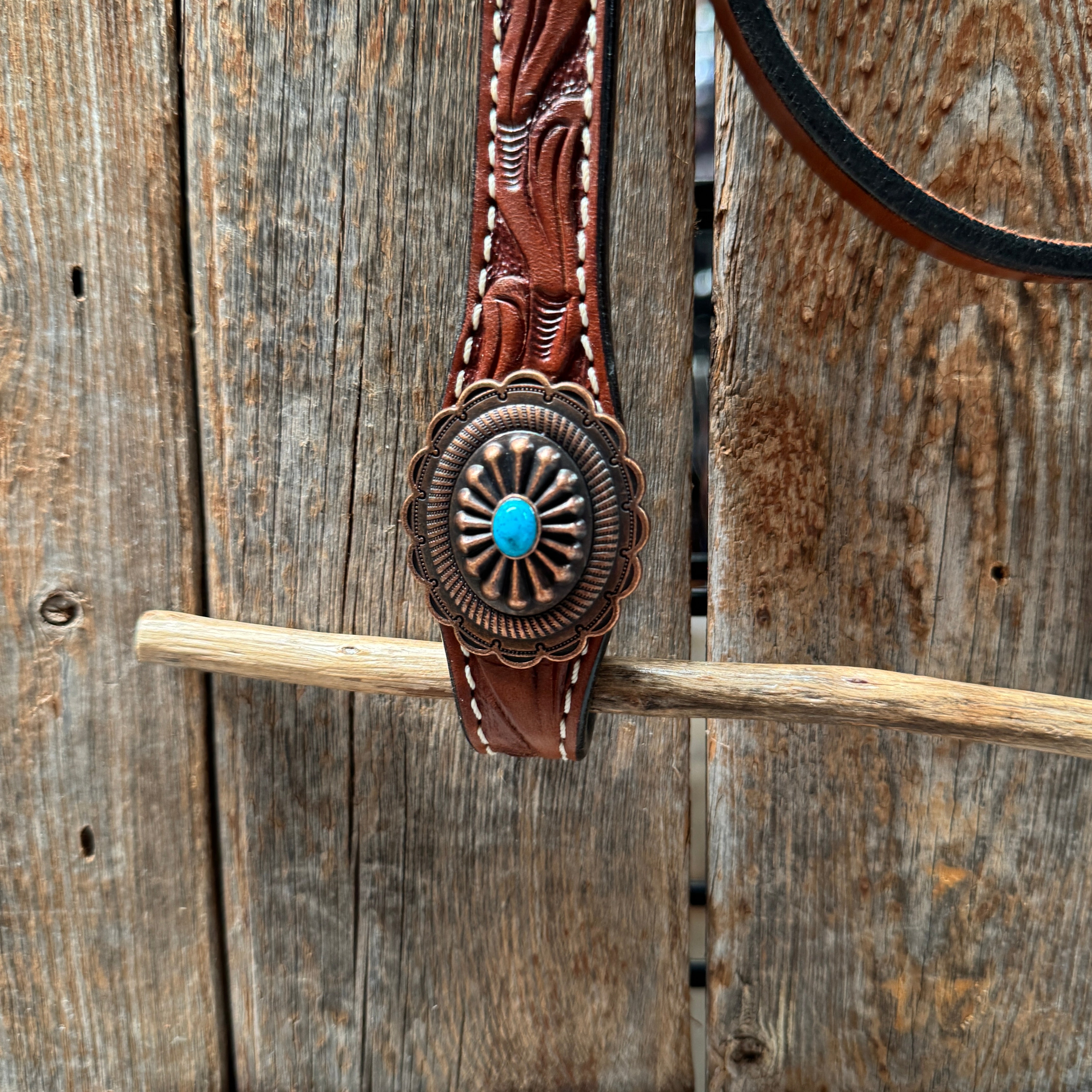 Medium Oil V Brow Oval Turquoise Browband & Breastcollar Tack Set #BBBC682