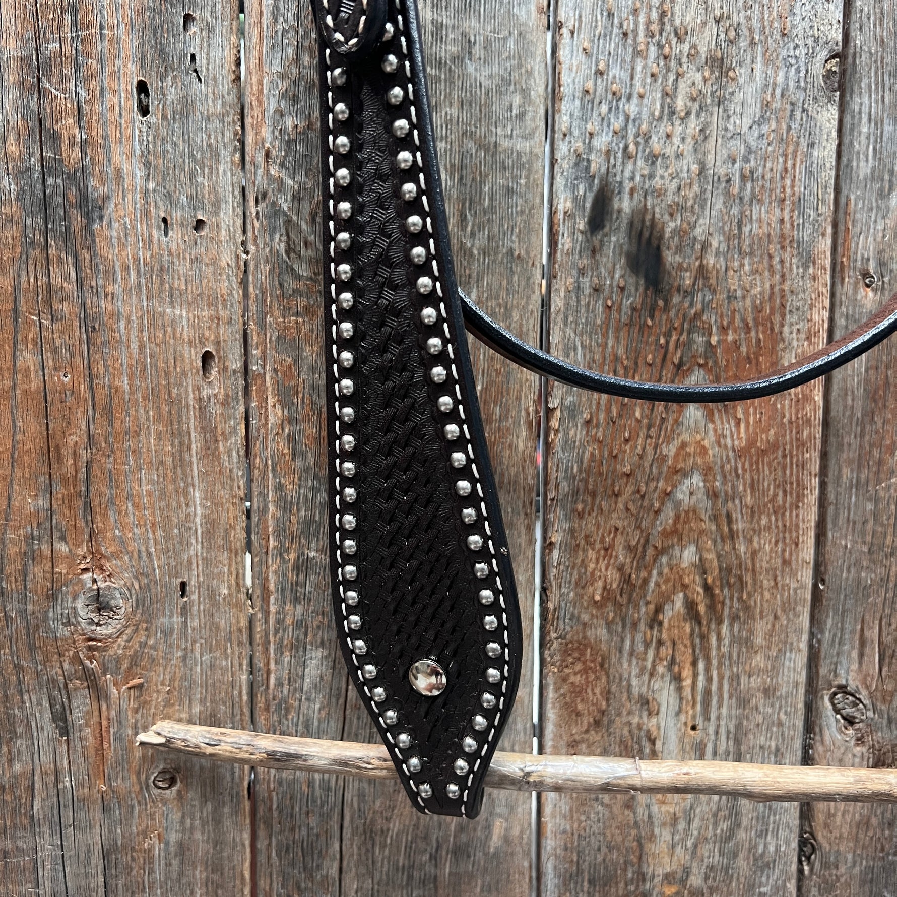 Dark Oil Basketweave with Silver Dots Tack Sets