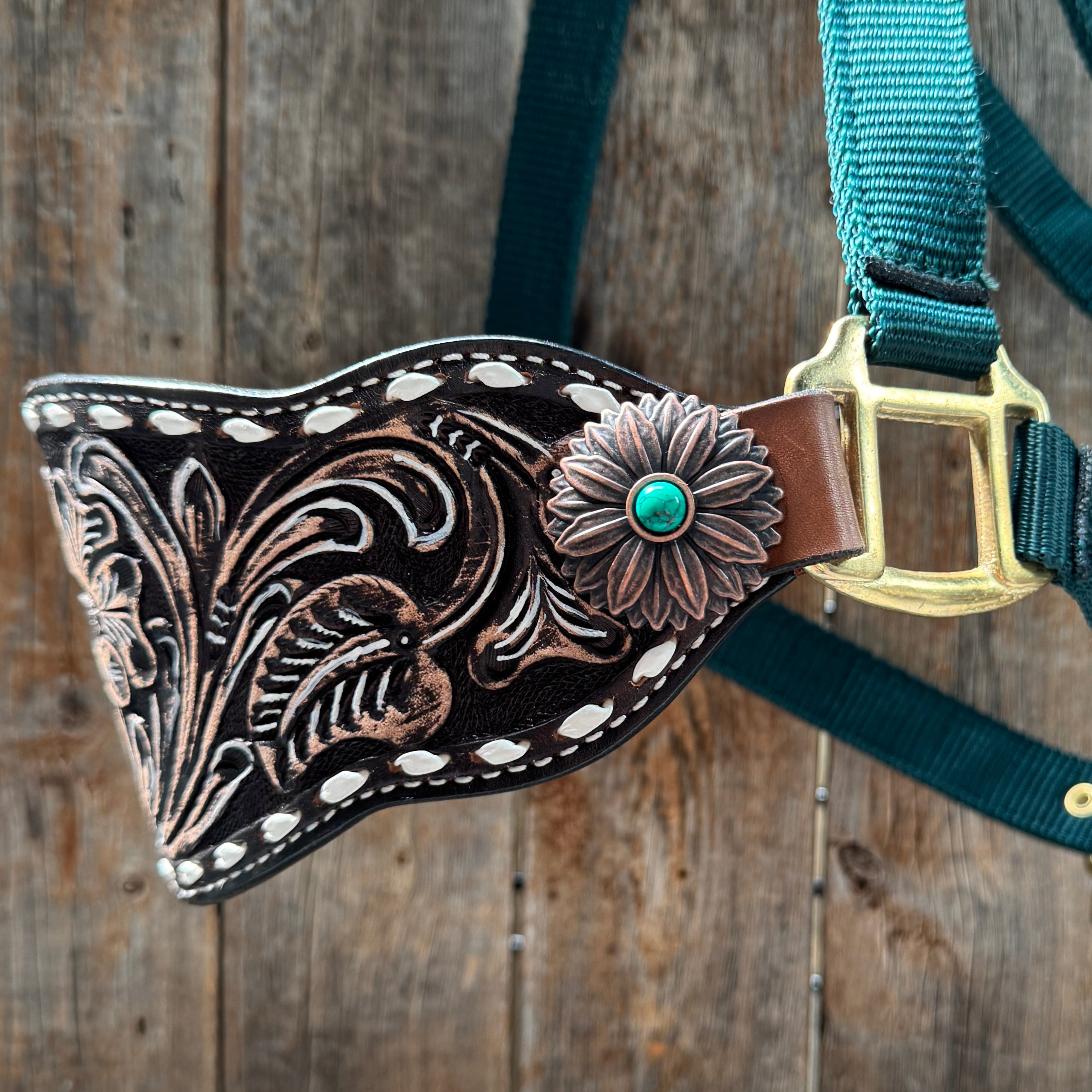 Hunter Green Nylon Horse Halter – Bronc Noseband with Western Conchos NH114