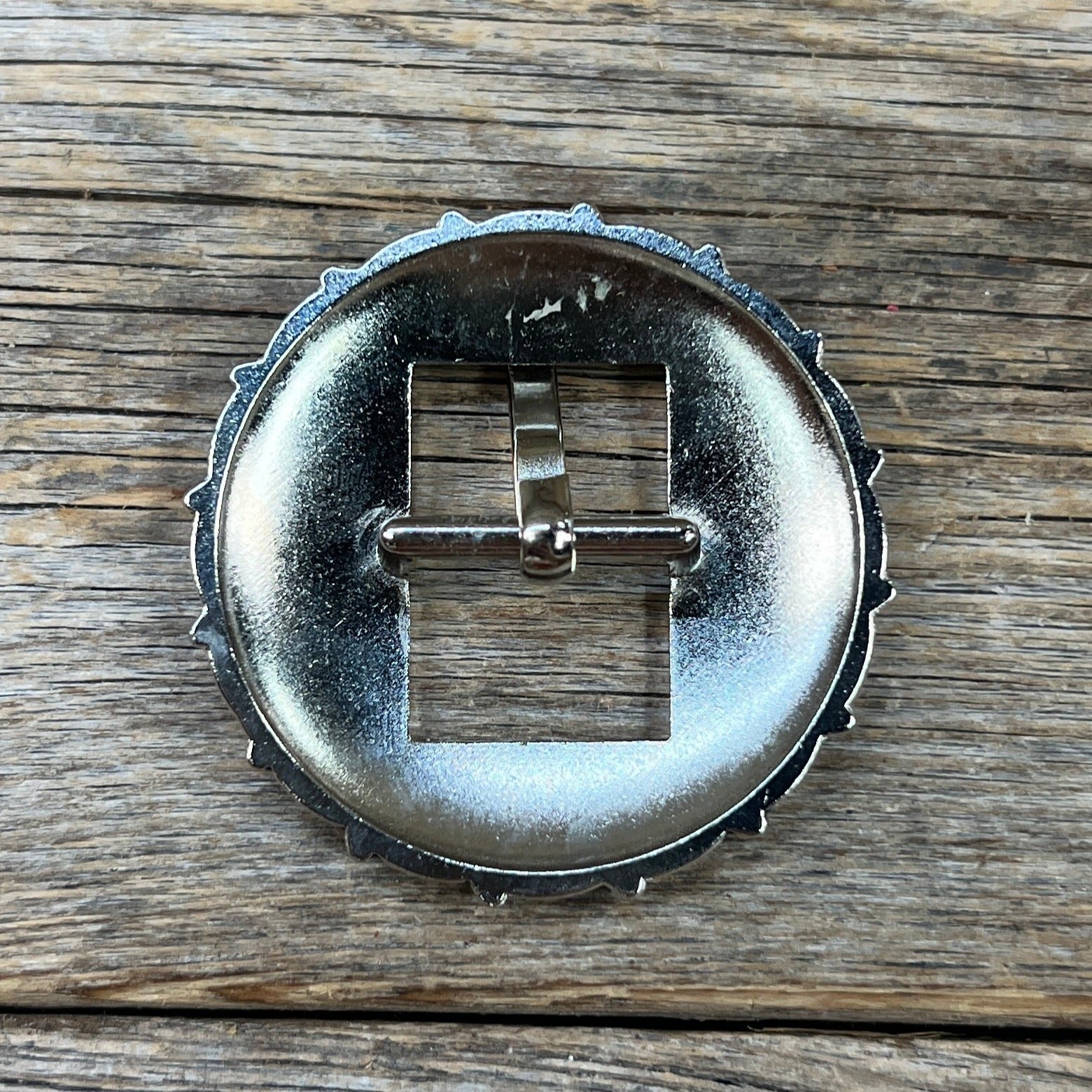 Antique Silver Floral Round Western Buckle W238B