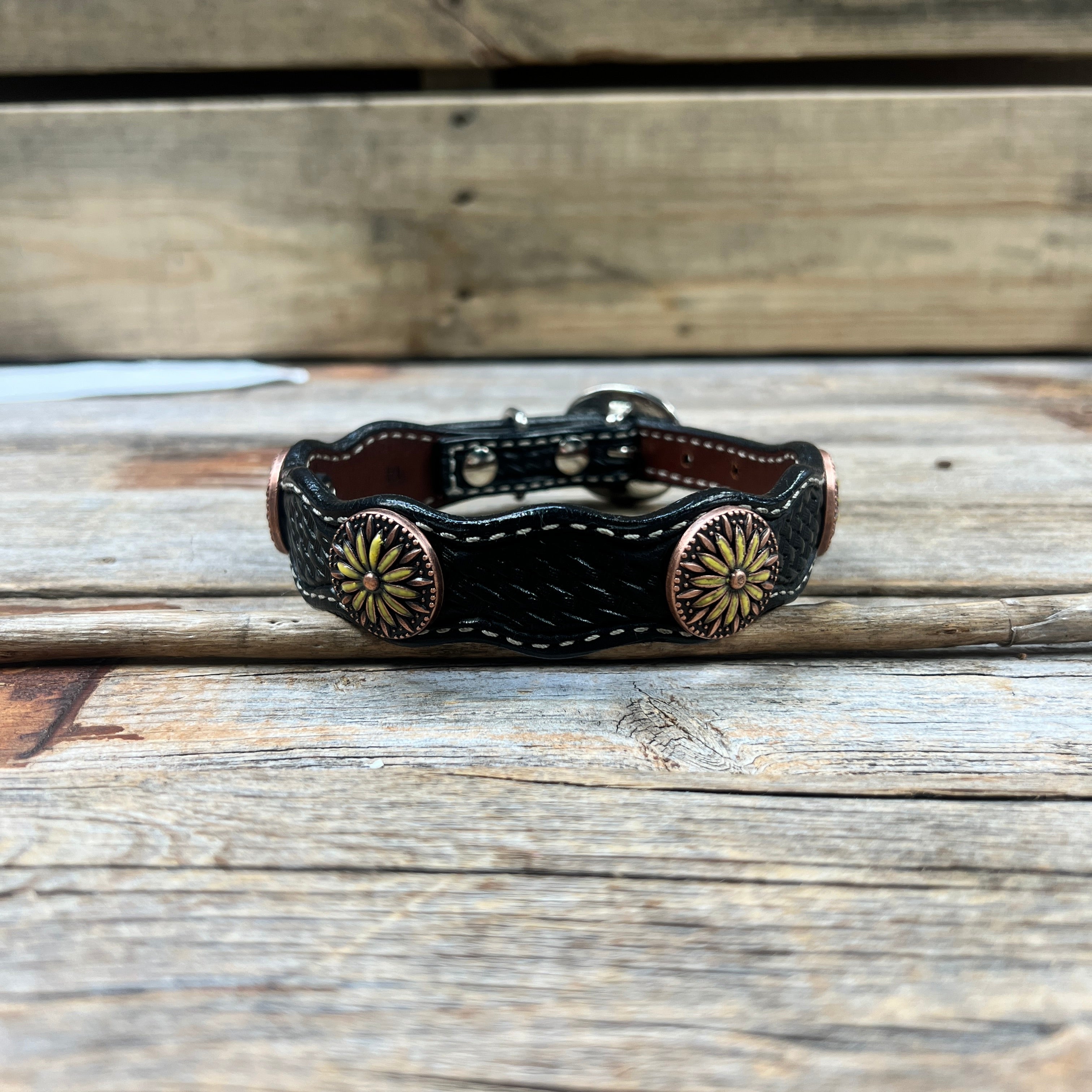 Leather Dog Collar With Yellow Daisy Conchos 10