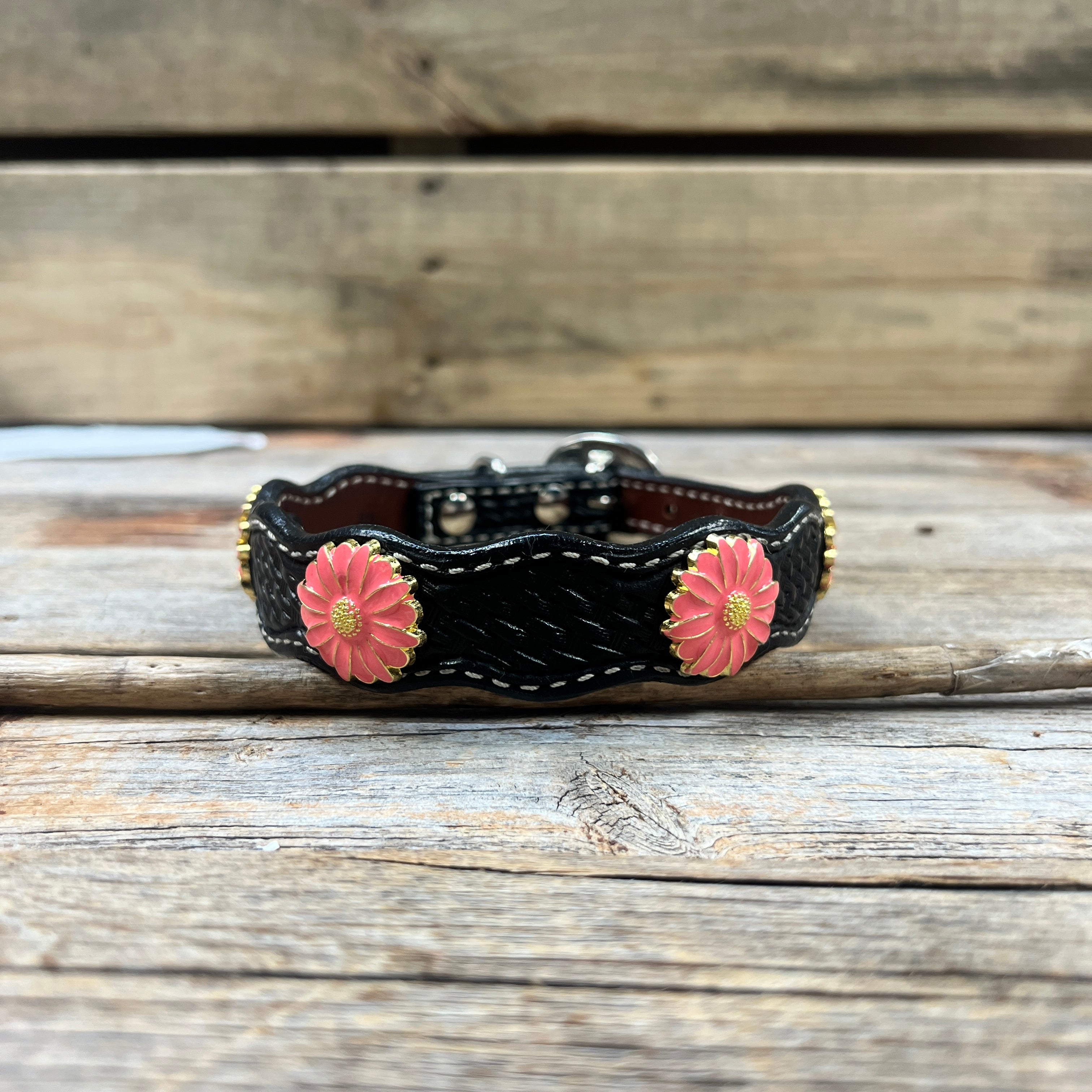 Leather Dog Collar With Pink Flower Conchos 10