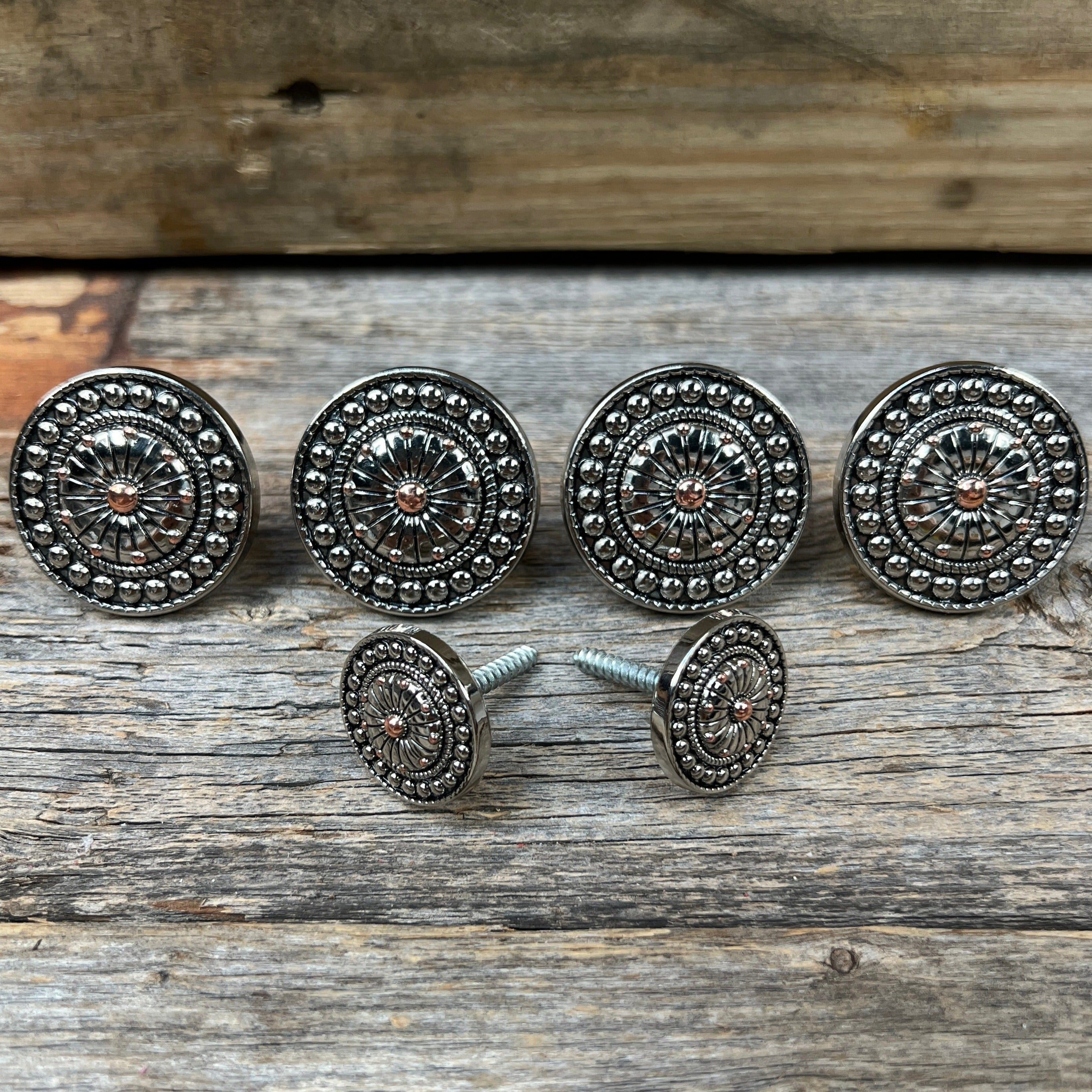 Antique Silver Flower and Dots Saddle Set SSW230