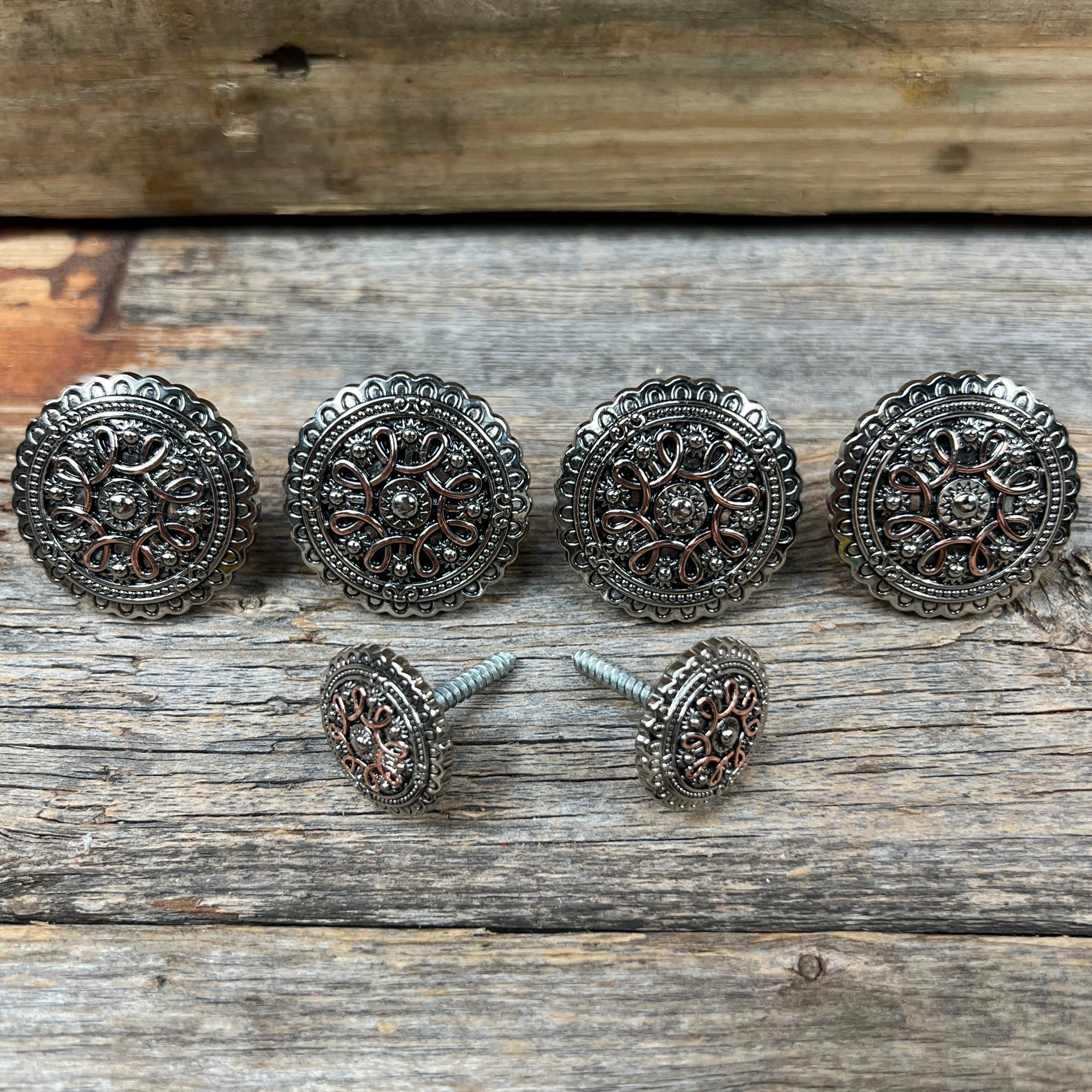 Antique Silver Flower and Loops Saddle Set SSW235